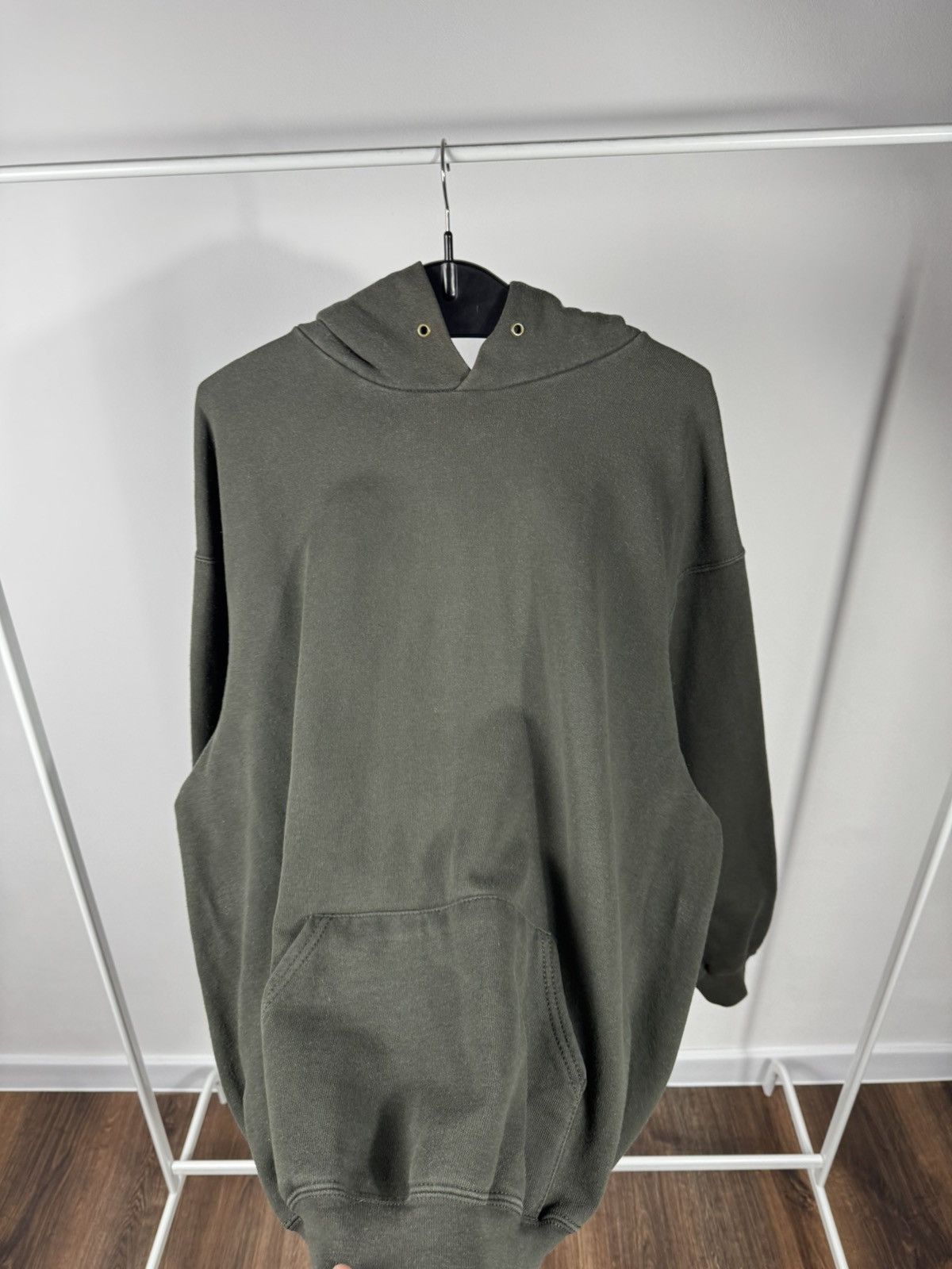 Fruit Of The Loom Vintage Fruit of the Loom Hoodie XL Faded Blank Pullover Size US XL / EU 56 / 4 - 3 Thumbnail