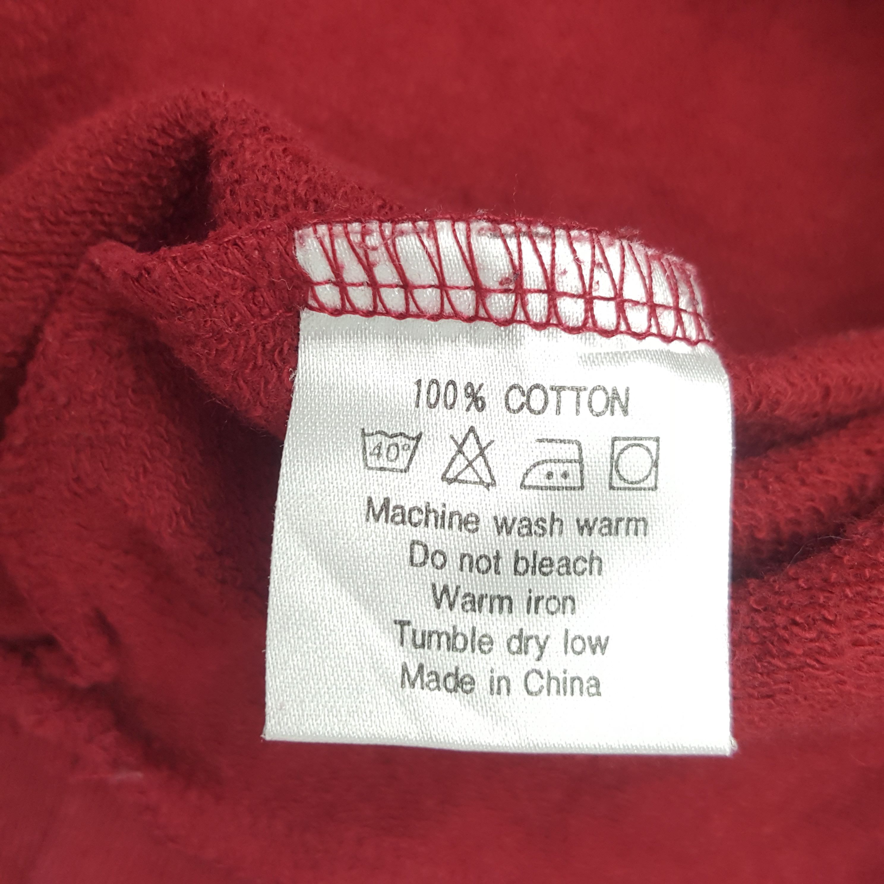 Burberry × Japanese Brand Vintage Burberry London Custom Spell Out Sweatshirt Size US M / EU 48-50 / 2 - 9 Thumbnail
