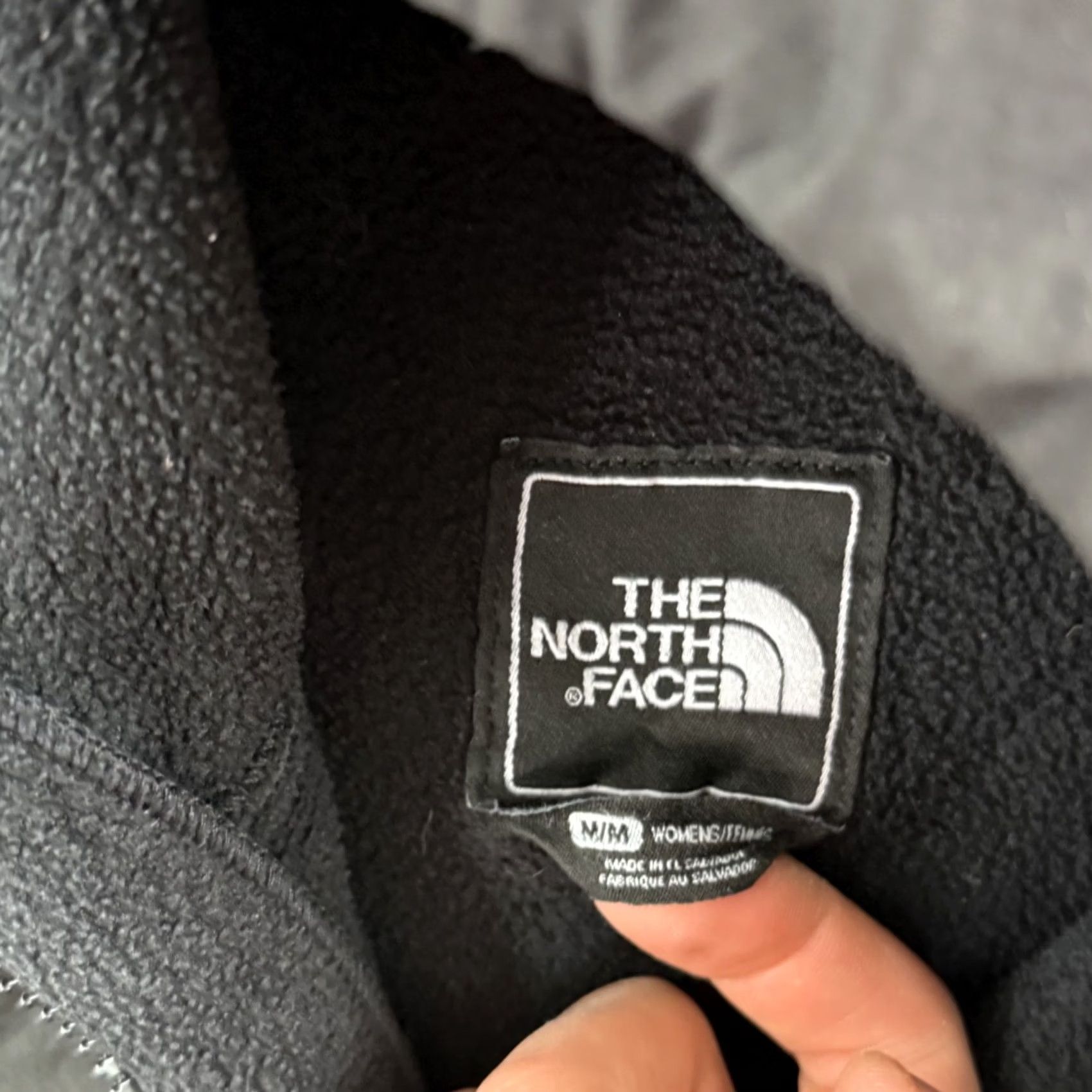 The North Face VINTAGE The North Face Denali Jacket Womens Medium Black Denali Osito Hooded Zip Fleece Outdoor Size M / US 6-8 / IT 42-44 - 6 Thumbnail