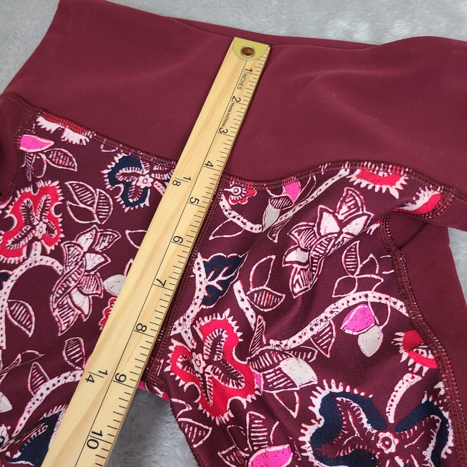 Athleta Athleta Maroon & Batik Print Floral Leggings Size Small Size 27" / US 4 / IT 40 - 7 Thumbnail