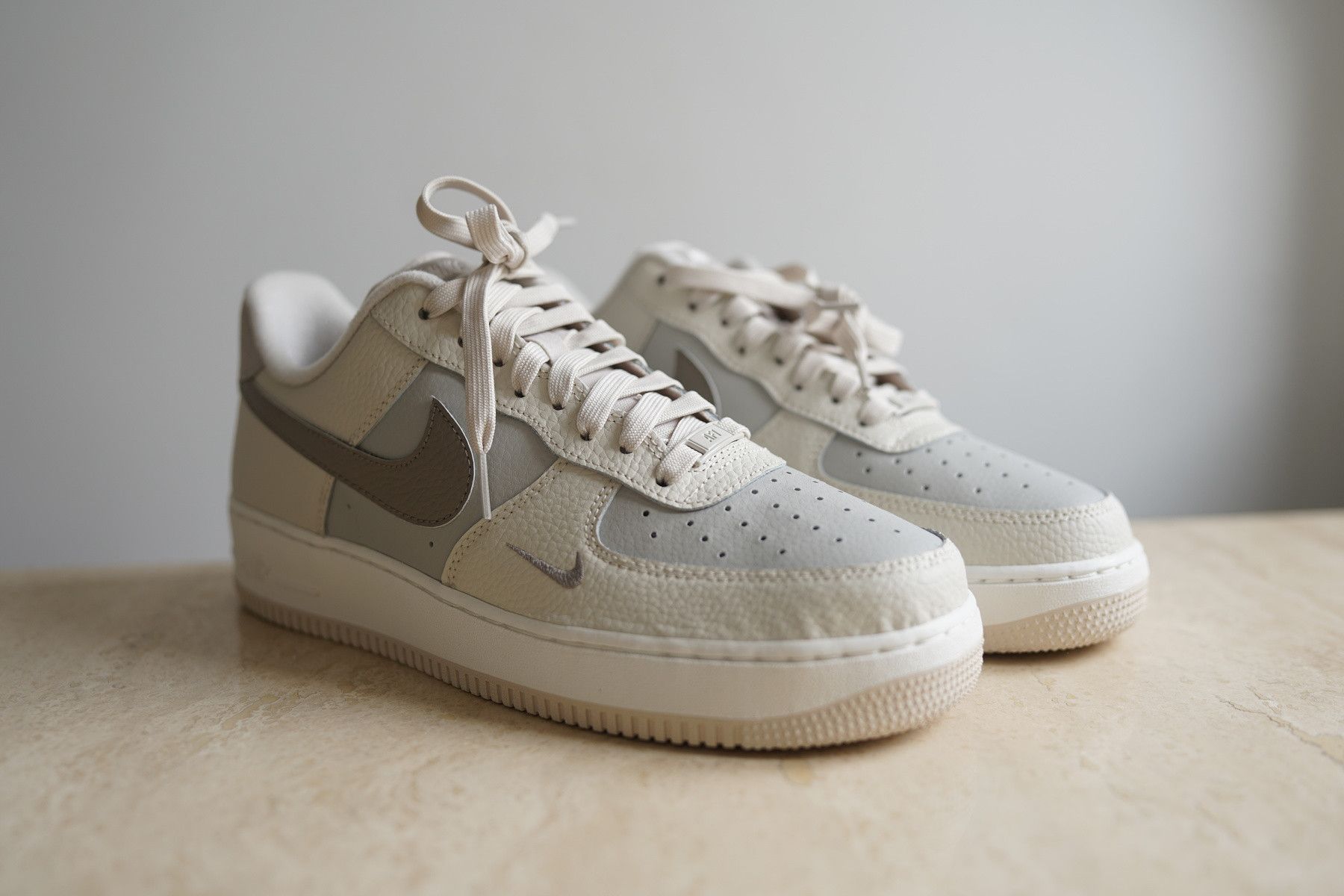 Nike Nike Air Force 1 Low '07 “Moon Fossil” Size 11.5 Size US 11.5 / EU 44-45 - 1 Thumbnail