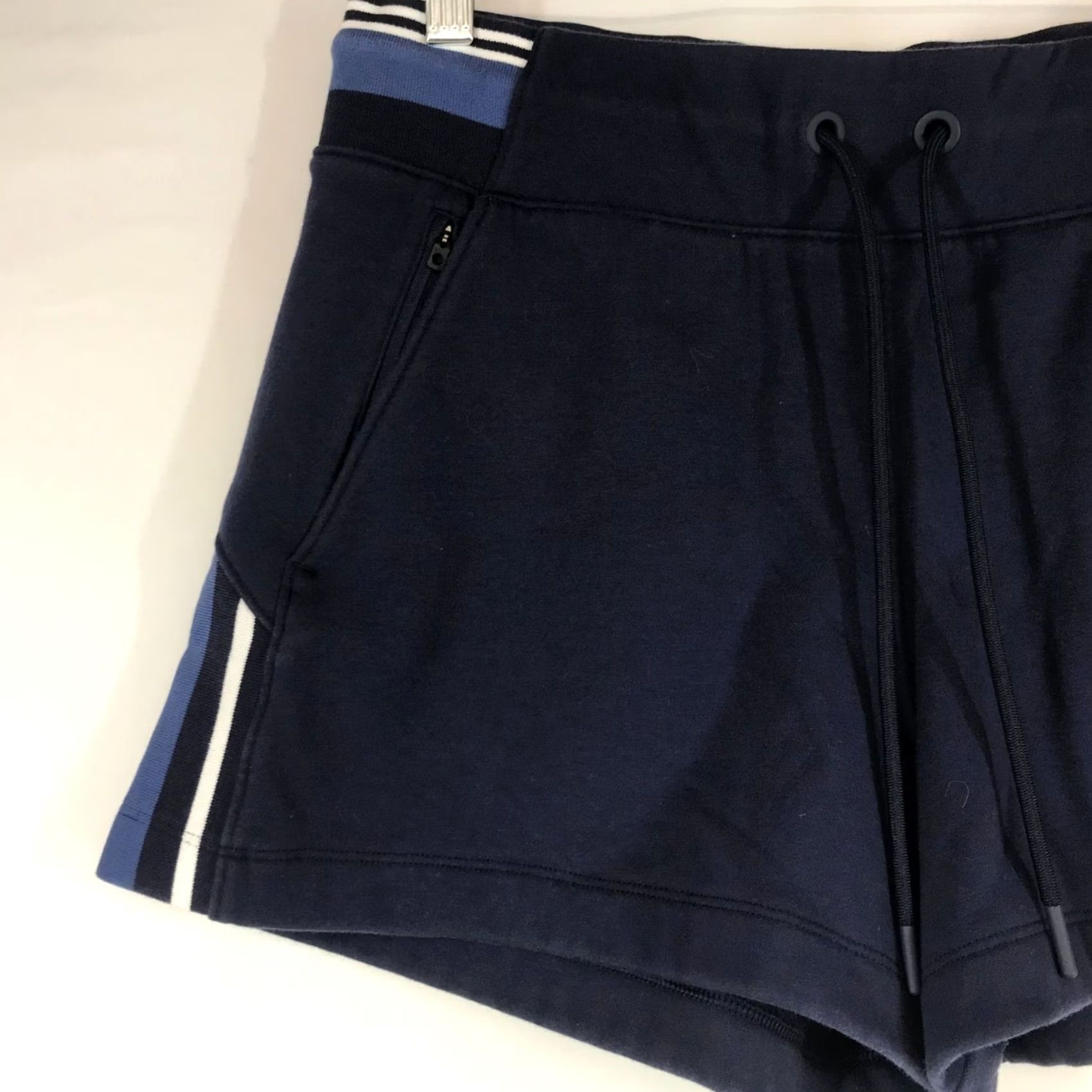 Athleta ATHLETA - Womens Small - Navy Polyester Blend Drawstring Waist Shorts Size 28" / US 6 / IT 42 - 2 Thumbnail
