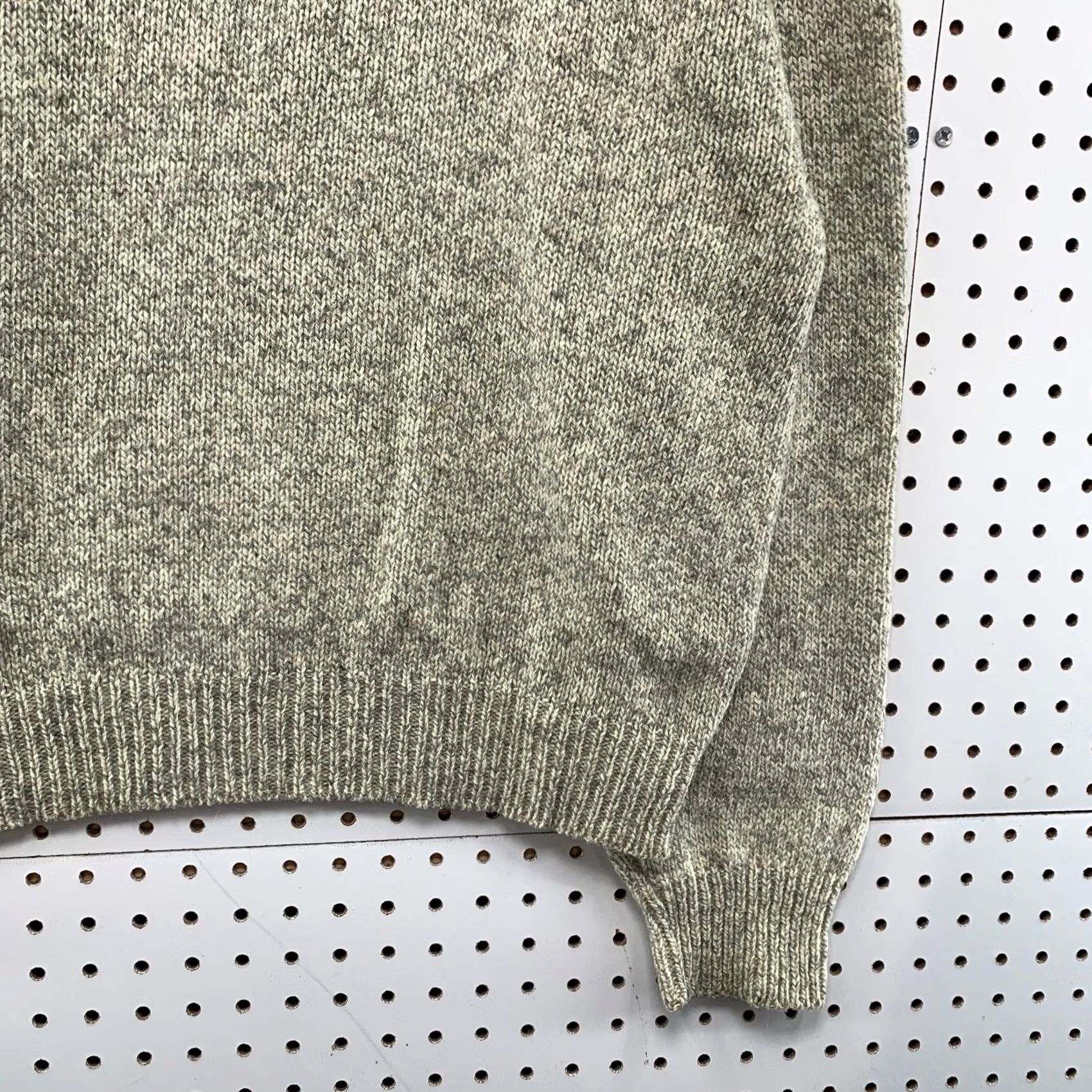 Lord & Taylor Lord Taylor Vintage Wool Knit Sweater Mens M Gray Crewneck 90s Winter Casual Pullover shirt Size US M / EU 48-50 / 2 - 7 Thumbnail