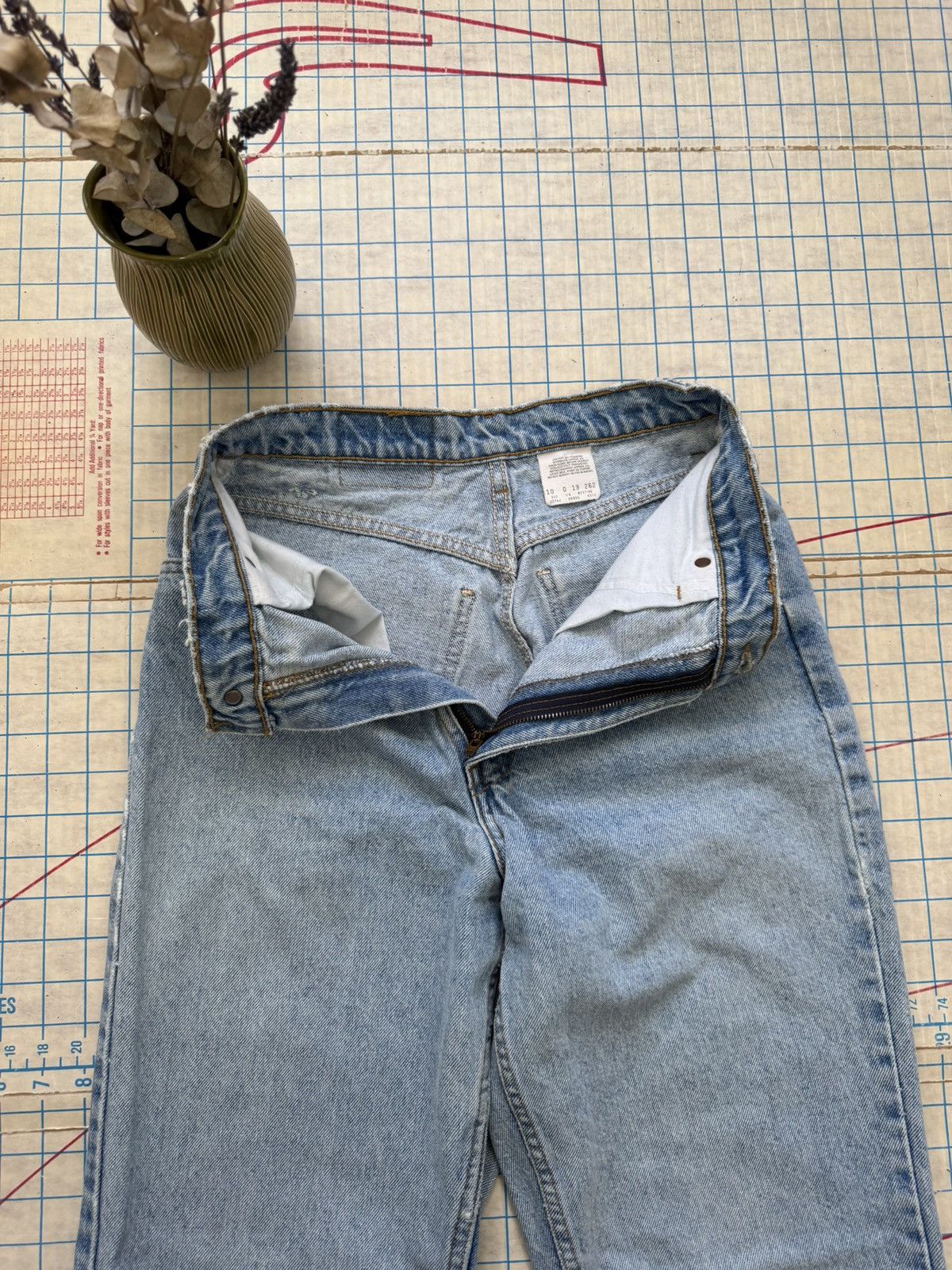 Levi's Vintage Levi’s 816 Long Length Jeans Size 10 27x34 Tapered Size 27" / US 4 / IT 40 - 7 Thumbnail