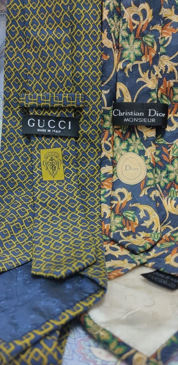 Gucci Luxury Designer Silk Tie Bundle Size ONE SIZE - 5 Thumbnail