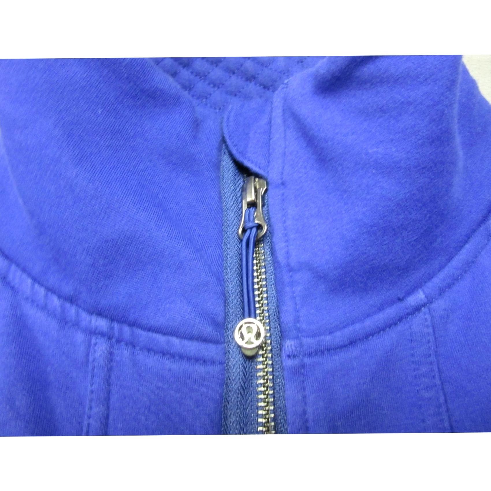 Lululemon Lululemon Jacket Womens Blue 4 Full Zip Quilted Thumbholes Its Happening Size S / US 4 / IT 40 - 6 Thumbnail