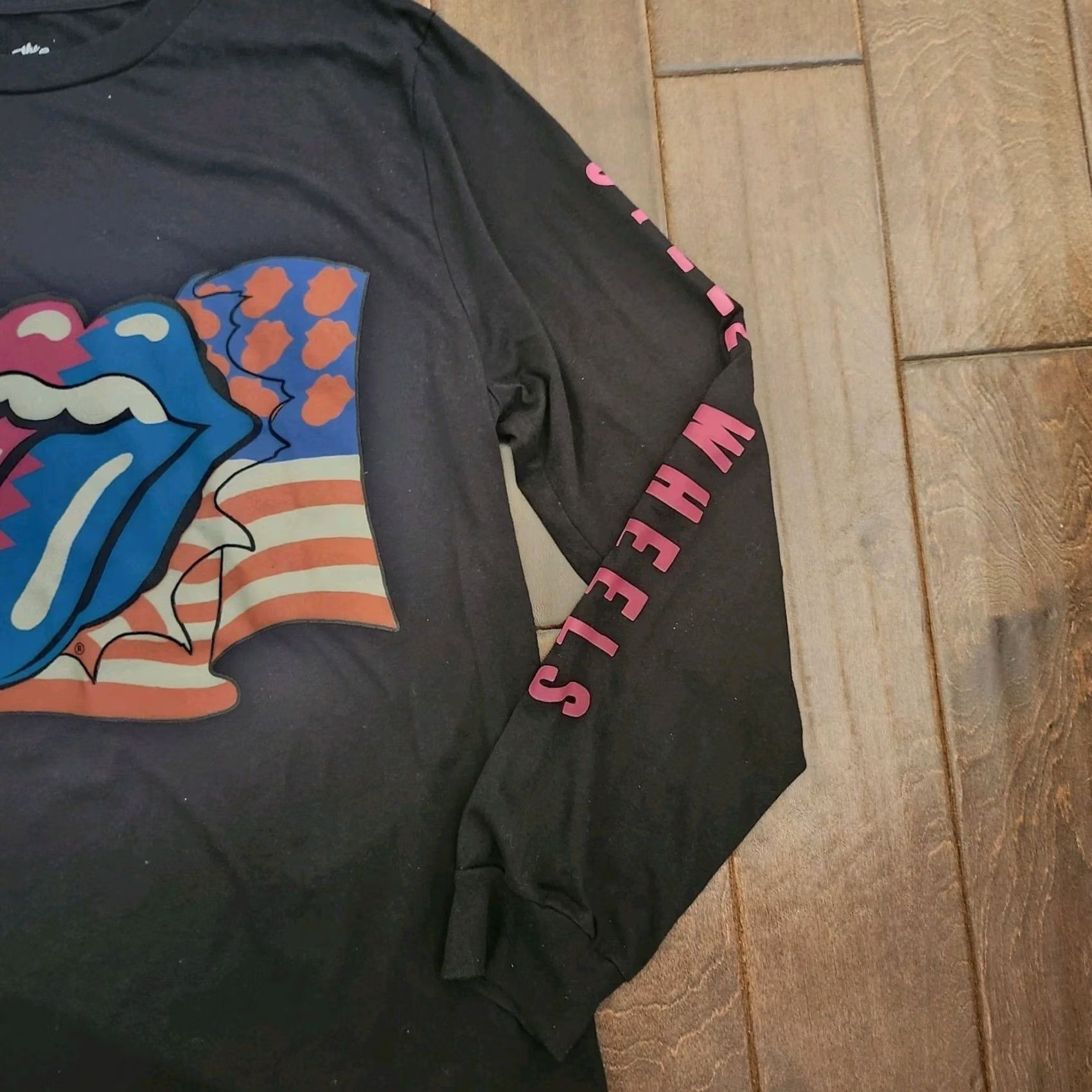 Vintage The Rolling Stones Steel Wheels Graphic T-shirt Men M Black Long Sleeve Crew Neck Logo Retro Band All Seasons Size US M / EU 48-50 / 2 - 5 Thumbnail