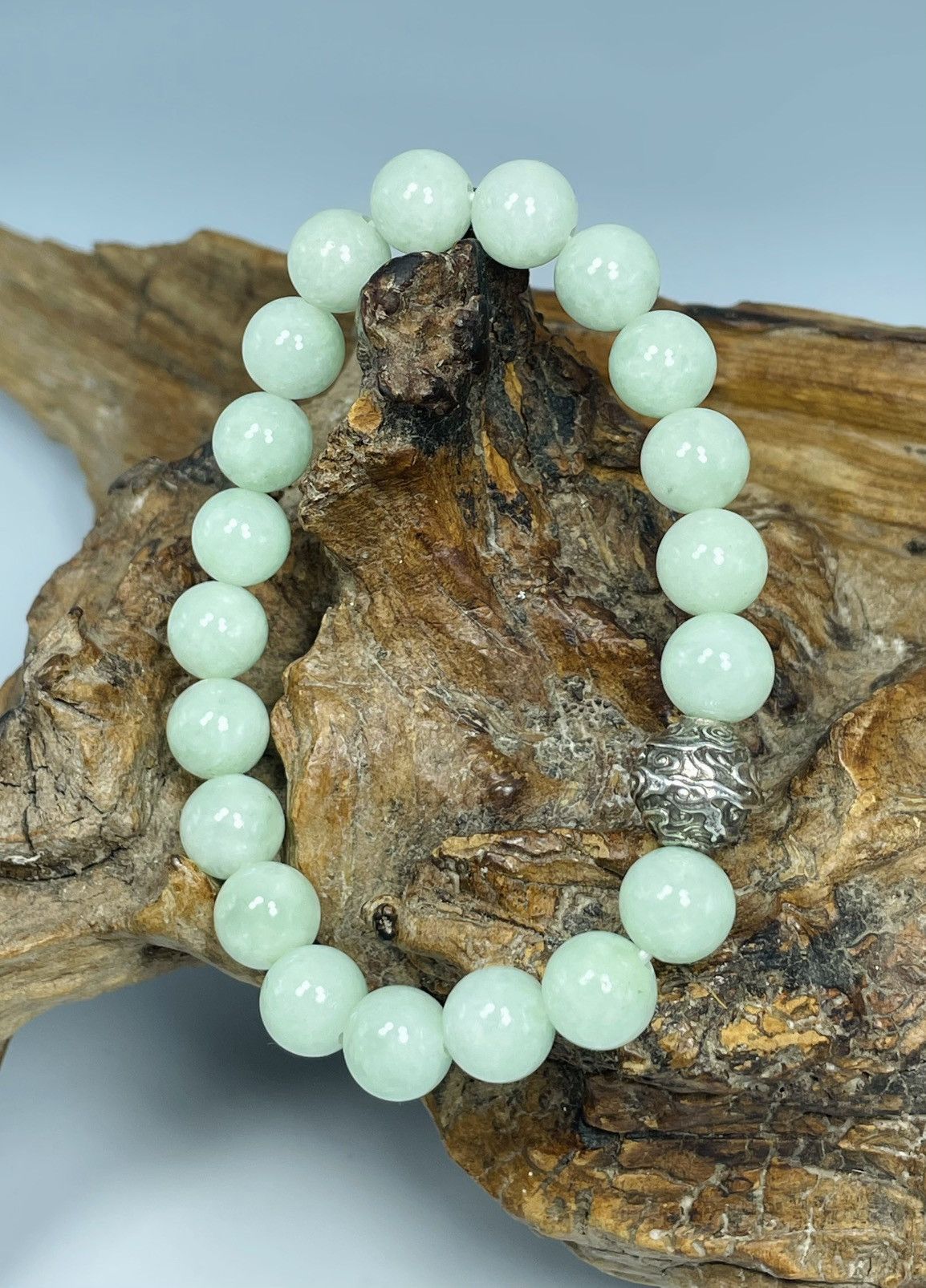 Handmade Icy Translucent Untreated Jadeite Jade Beaded Bracelet Size ONE SIZE - 12 Thumbnail