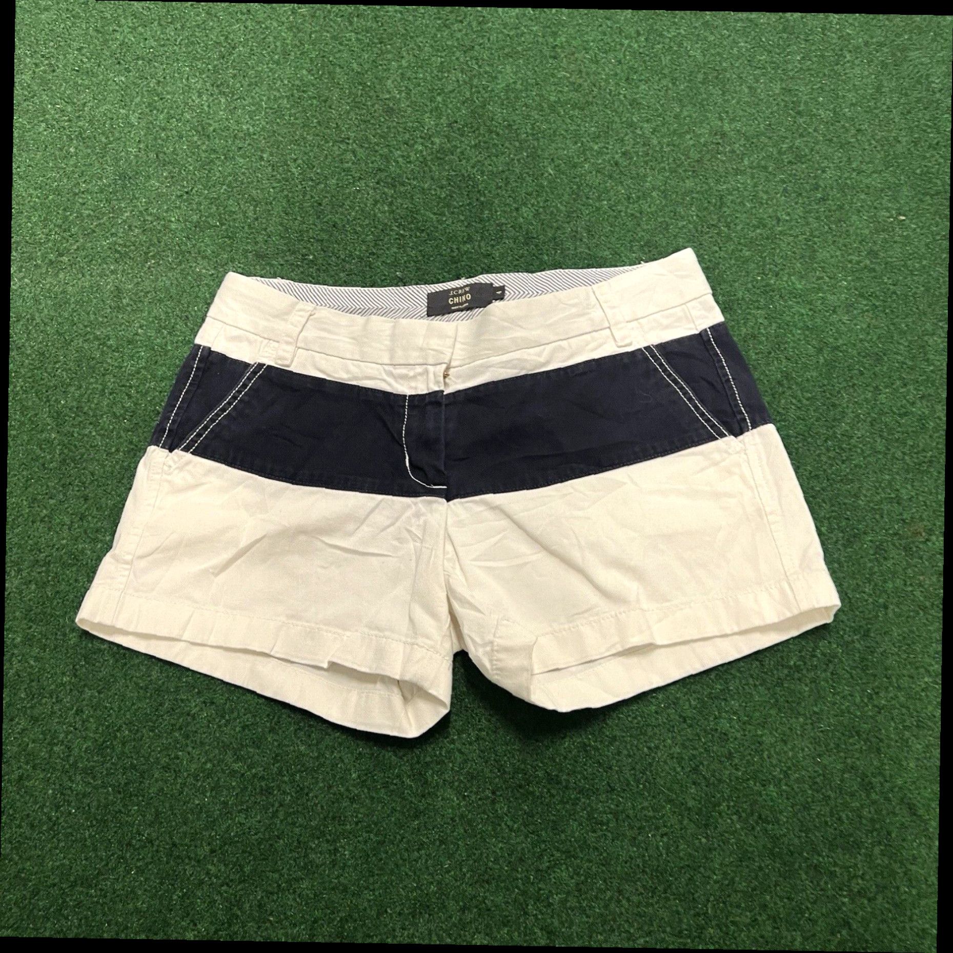 J.Crew J. Crew Chino Shorts Blue Size 4 Summer Working Walking Outdoors Size 27" / US 4 / IT 40 - 1 Thumbnail