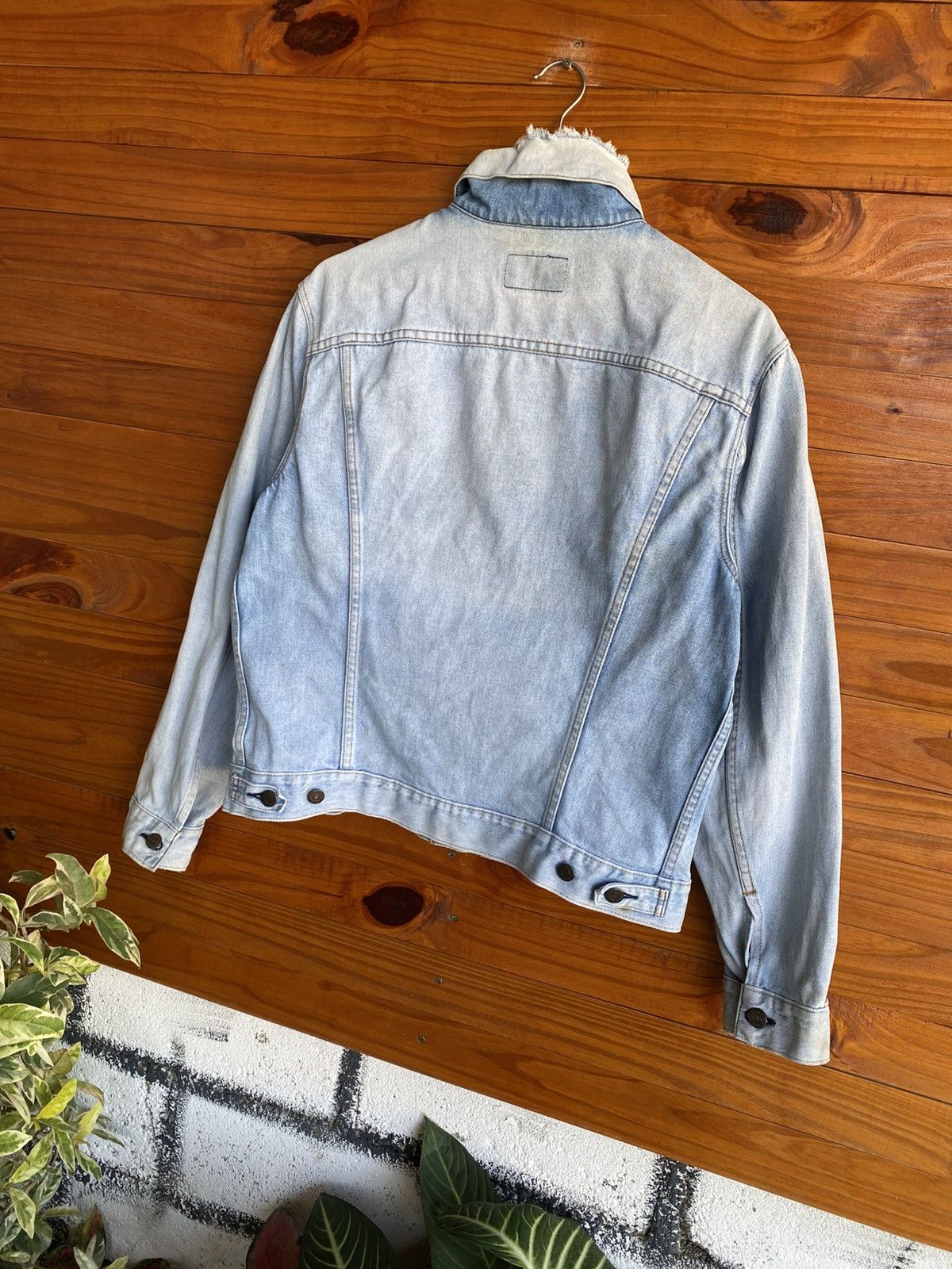 Levi's Vintage 1980s Levi’s 70505 Denim Jacket Light Wash Trucker Size US M / EU 48-50 / 2 - 16 Thumbnail