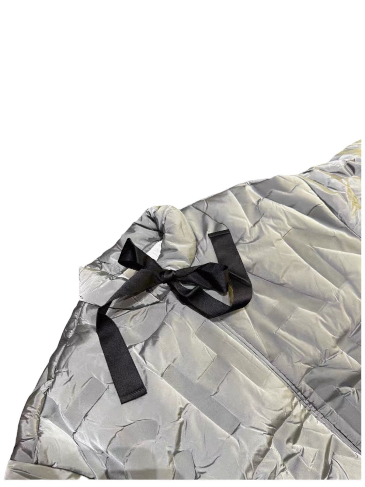 Chanel Chanel logo embossed Silver Puffer Jacket FW17 Size XXS / US 00 / IT 34 - 5 Thumbnail