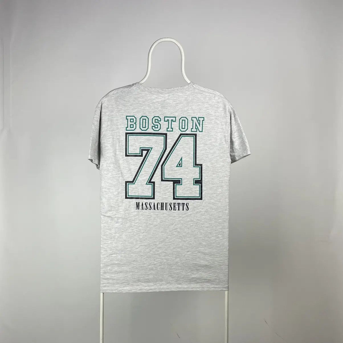Band Tees Boston T-shirt Massachusetts sportswear size medium Size US M / EU 48-50 / 2 - 2 Thumbnail