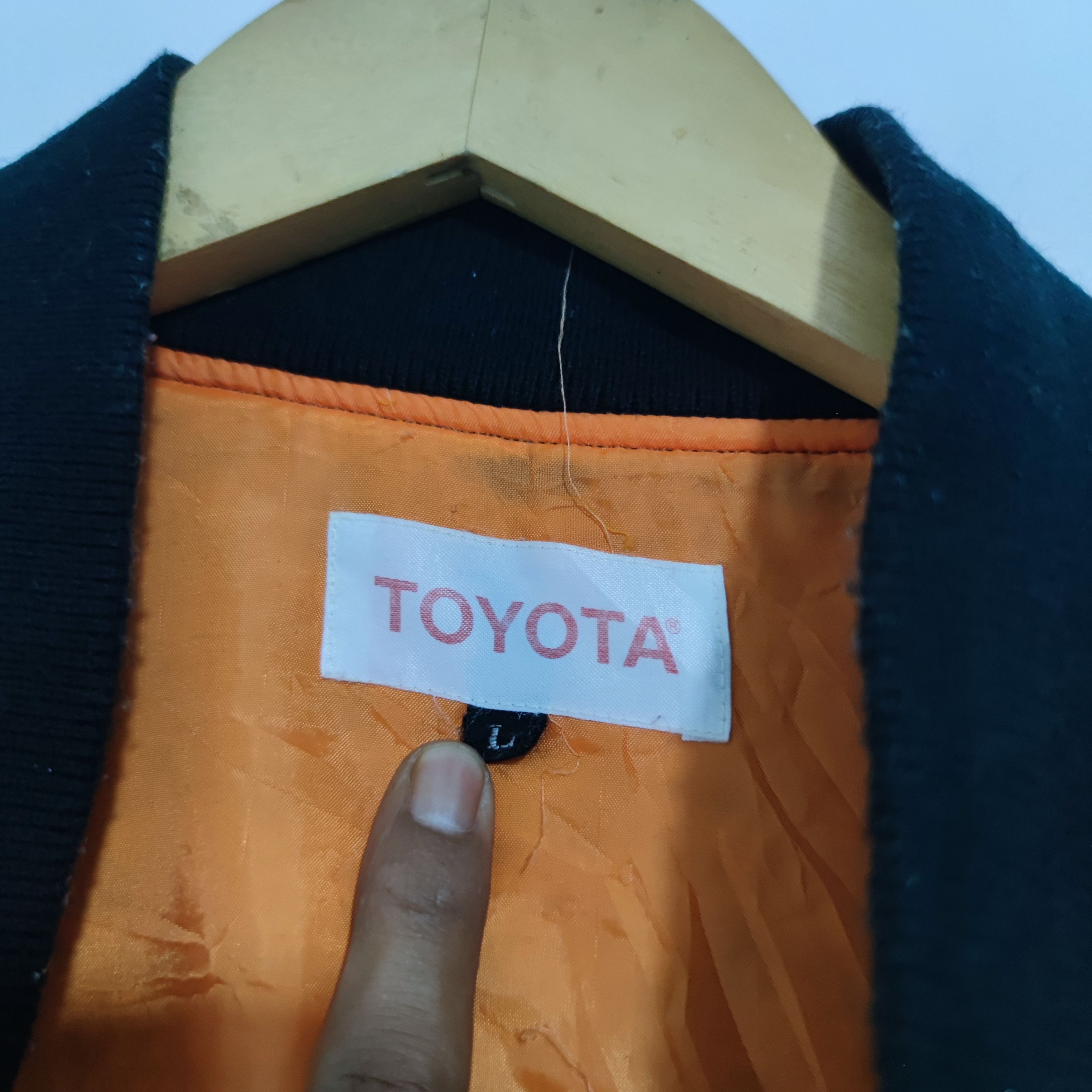 Japanese Brand × Vintage Vintage Racing Toyota Light Jacket Size US L / EU 52-54 / 3 - 9 Thumbnail