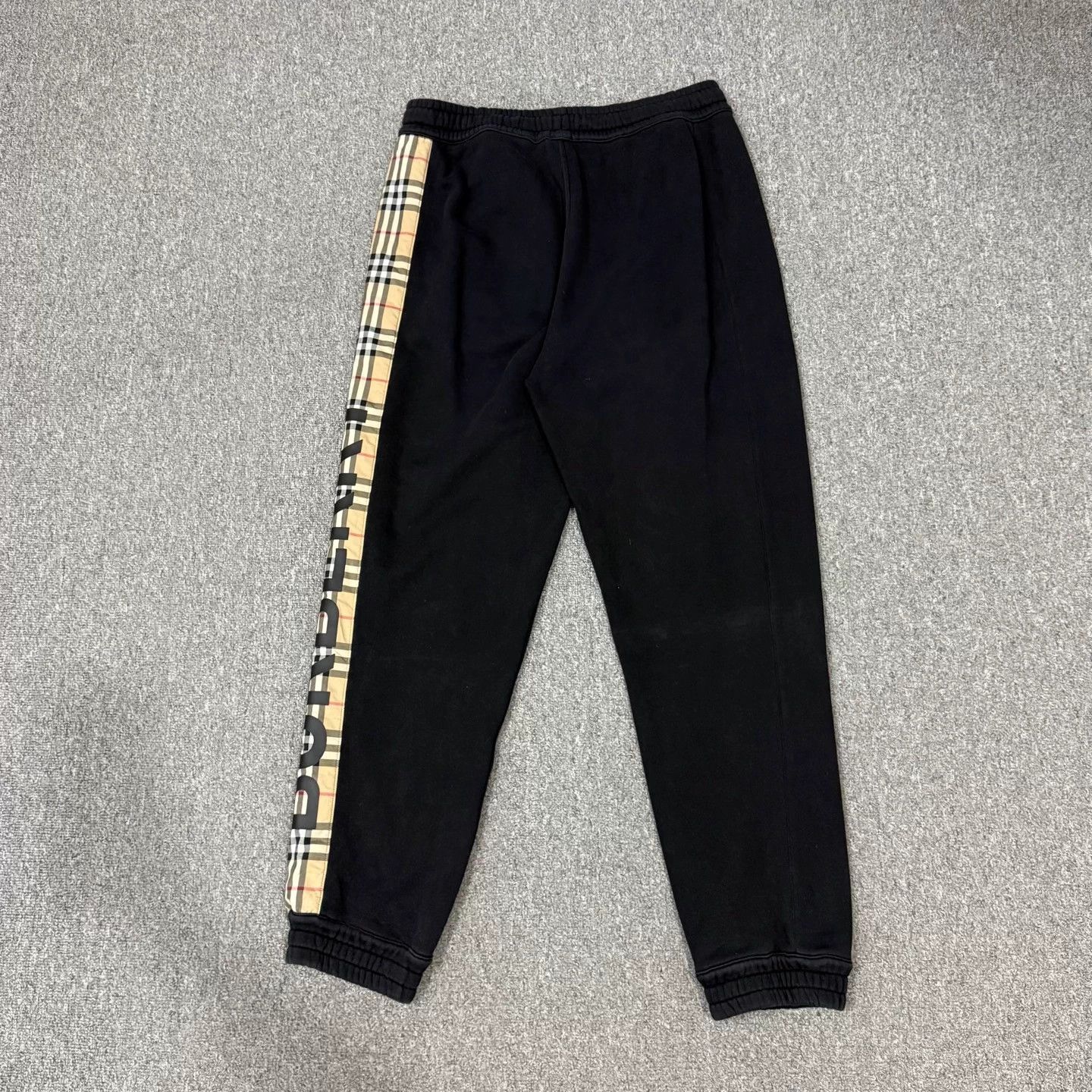Burberry Burberry Check colorblocked sweatpants L 95 new Size US 38 / EU 54 - 2 Thumbnail