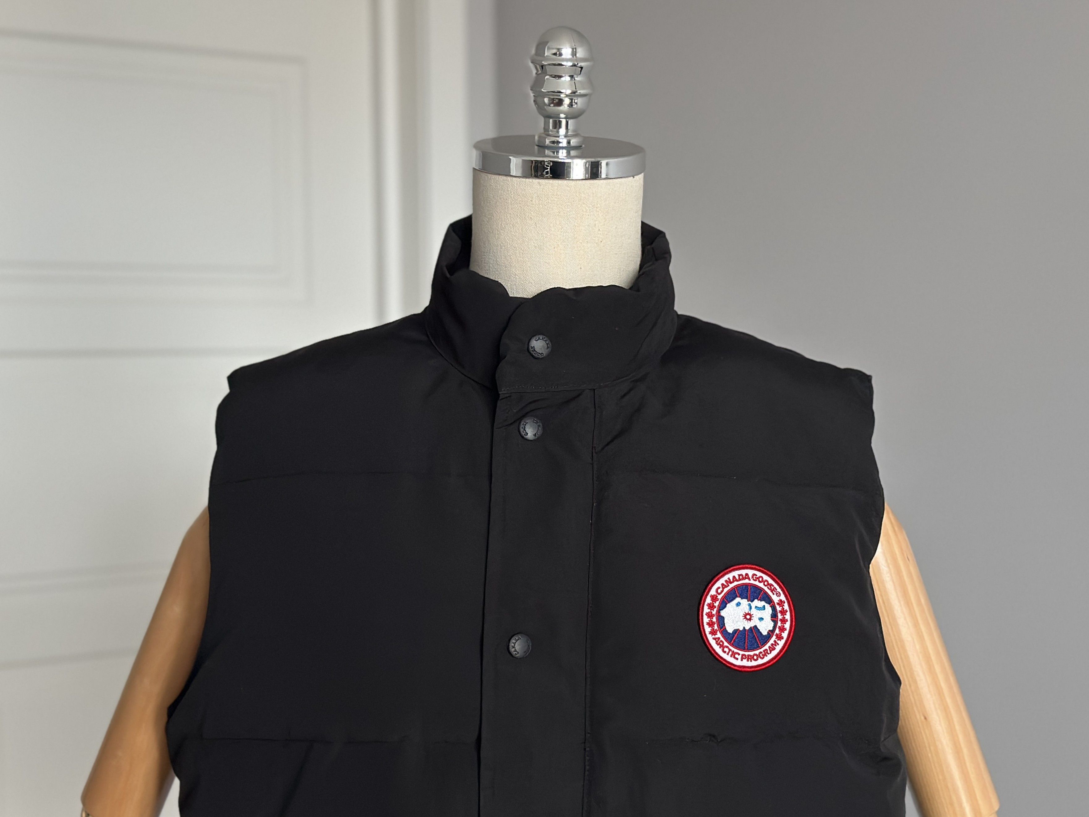 Canada Goose CANADA GOOSE Freestyle Crew 4154M Down Vest Gilet Size L Size US L / EU 52-54 / 3 - 5 Thumbnail