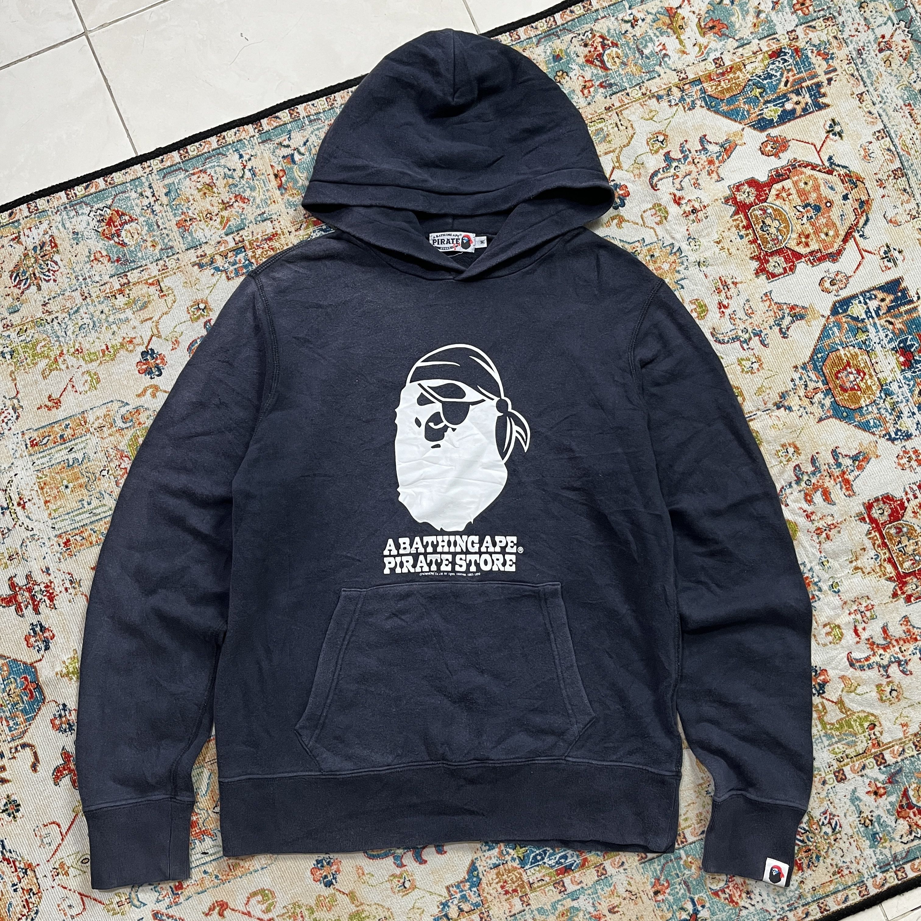 Bape Bape pirates pullover hoodie Size US M / EU 48-50 / 2 - 2 Thumbnail