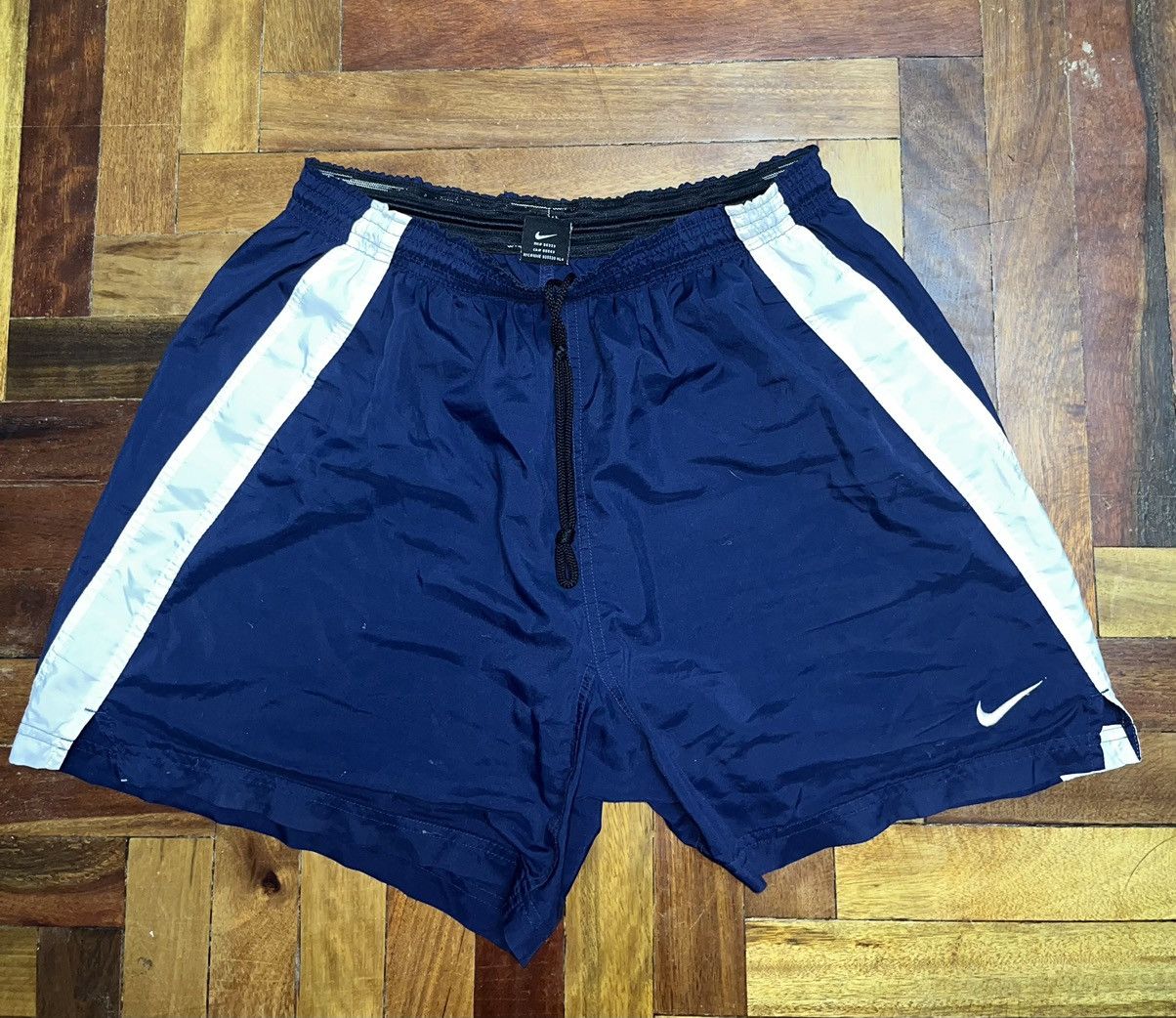 Nike × Vintage Nike Team Vintage y2k Swoosh Shorts Size US 36 / EU 52 - 1 Thumbnail