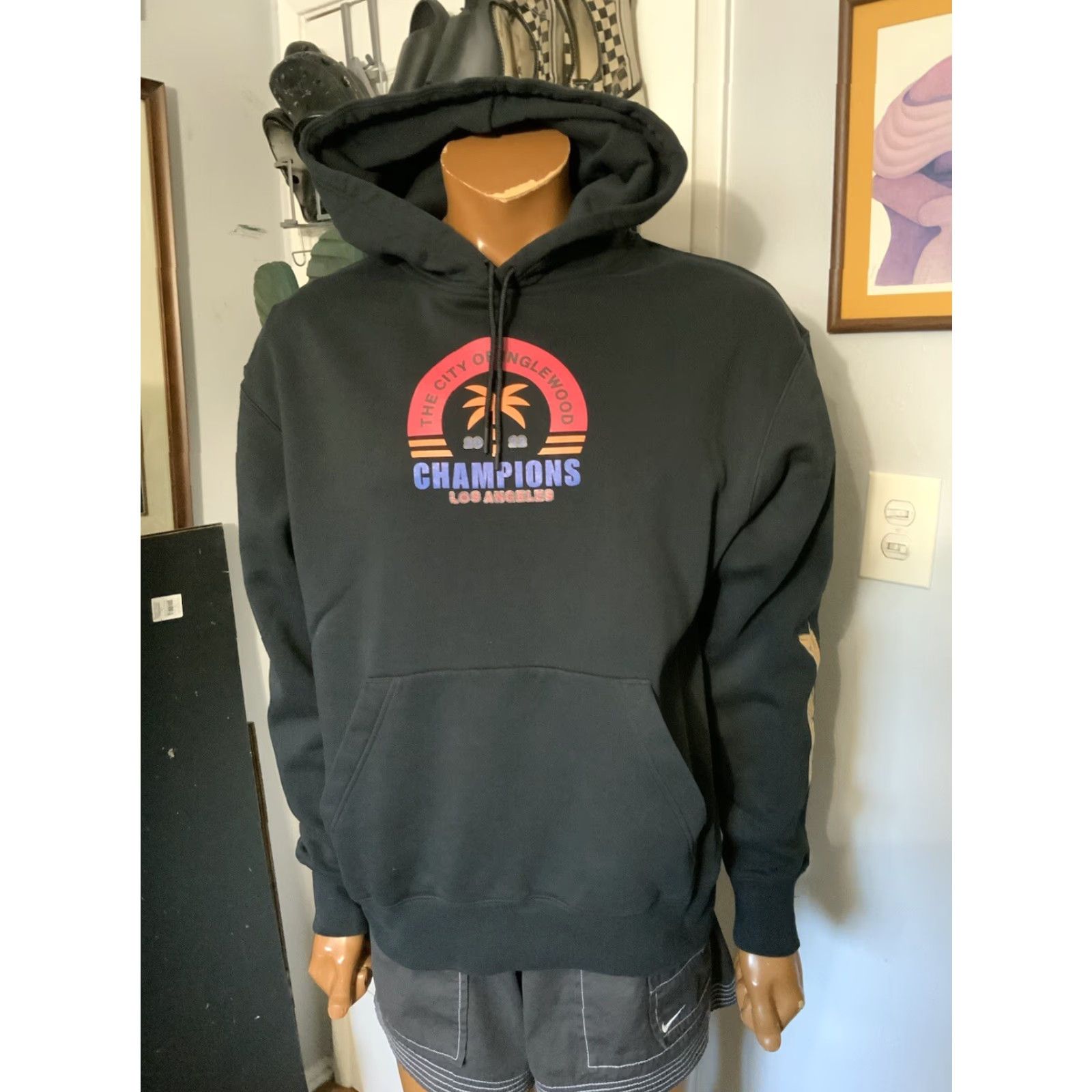 Jordan Brand VINTAGE Air Jordan City Of Inglewood 2022 Champions Los Angeles Pullover Hoodie Sz. M Mens Black Size US M / EU 48-50 / 2 - 7 Thumbnail