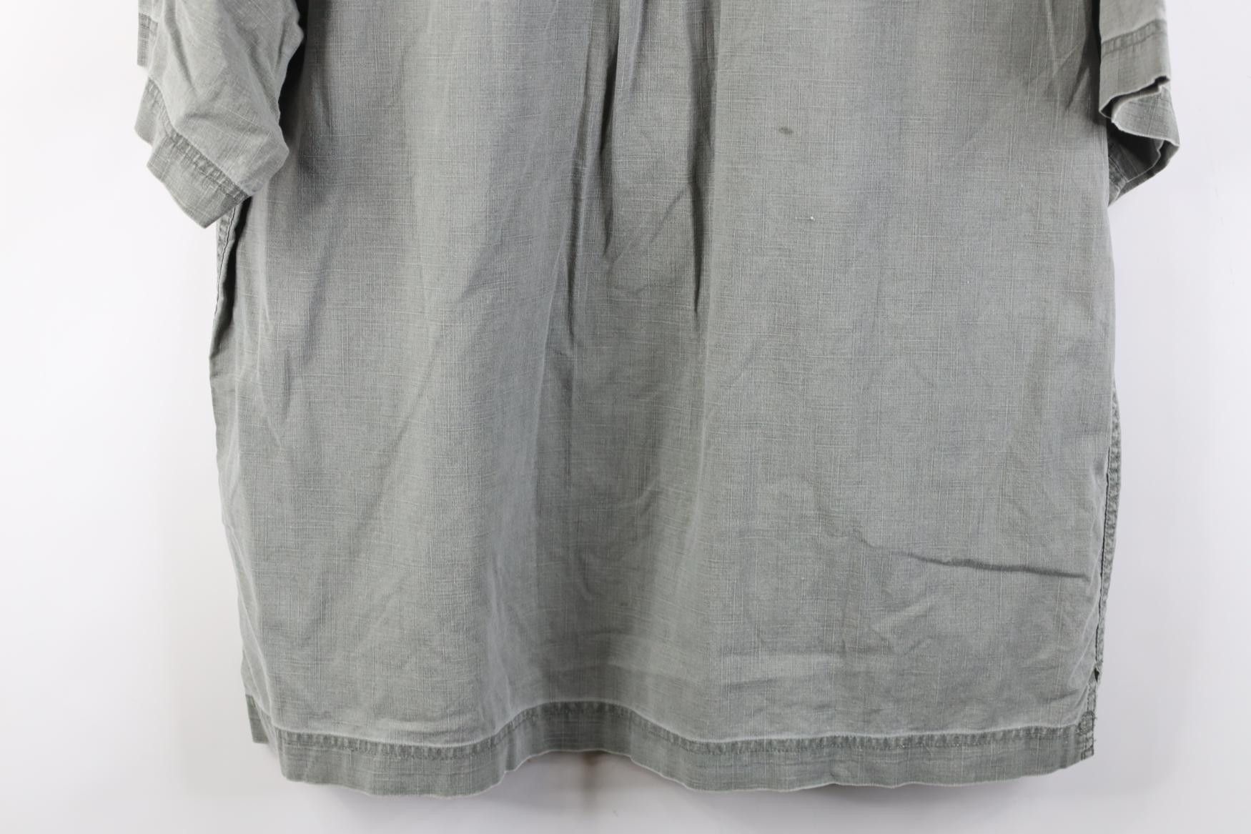 Vintage Vintage 90s Streetwear Stonewash Short Sleeve Collared Shirt Size US L / EU 52-54 / 3 - 12 Thumbnail