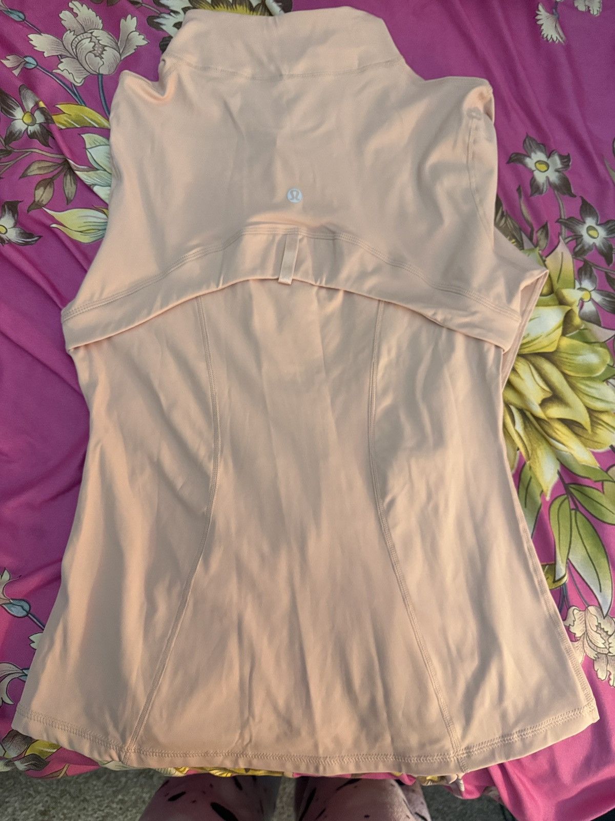 Lululemon Rose and gold lululemon Size S / US 4 / IT 40 - 5 Thumbnail
