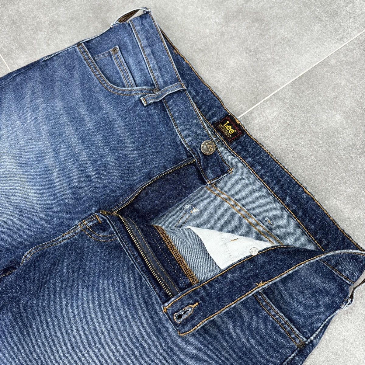 Lee Lee Rider Denim Jean Men Shorts Size W36 Size US 36 / EU 52 - 6 Thumbnail