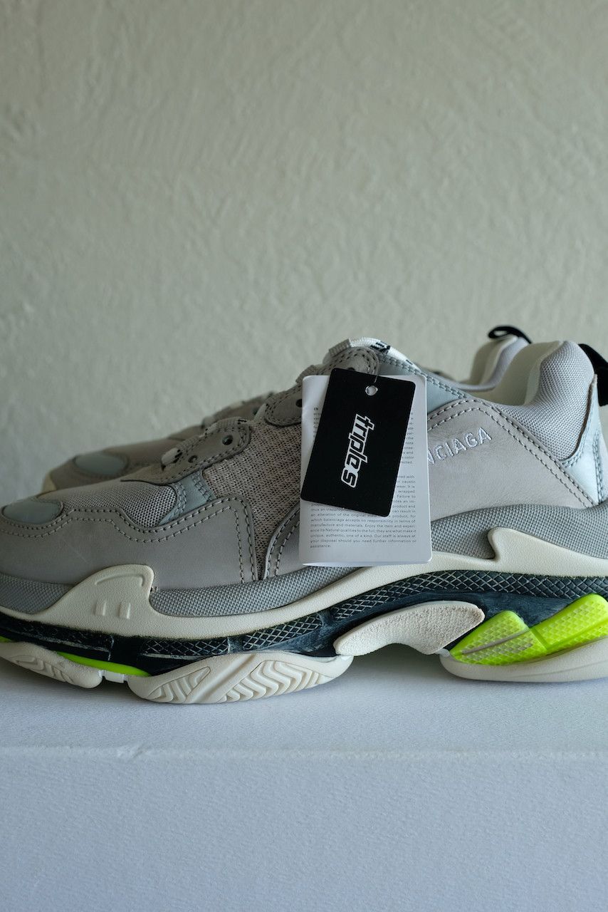 Balenciaga Balenciaga Triple S Sneakers Demna Gvasalia Shoes Leather Size US 9 / EU 42 - 10 Thumbnail