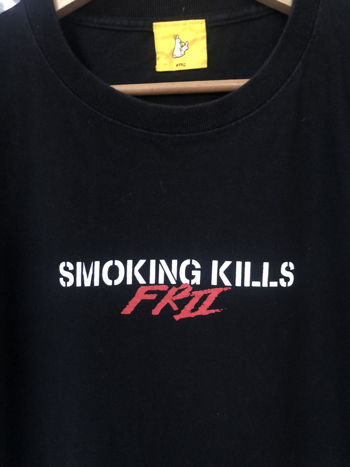 FR2 Vintage FR2 Smoking Kills Shirt Tee Size US L / EU 52-54 / 3 - 5 Thumbnail