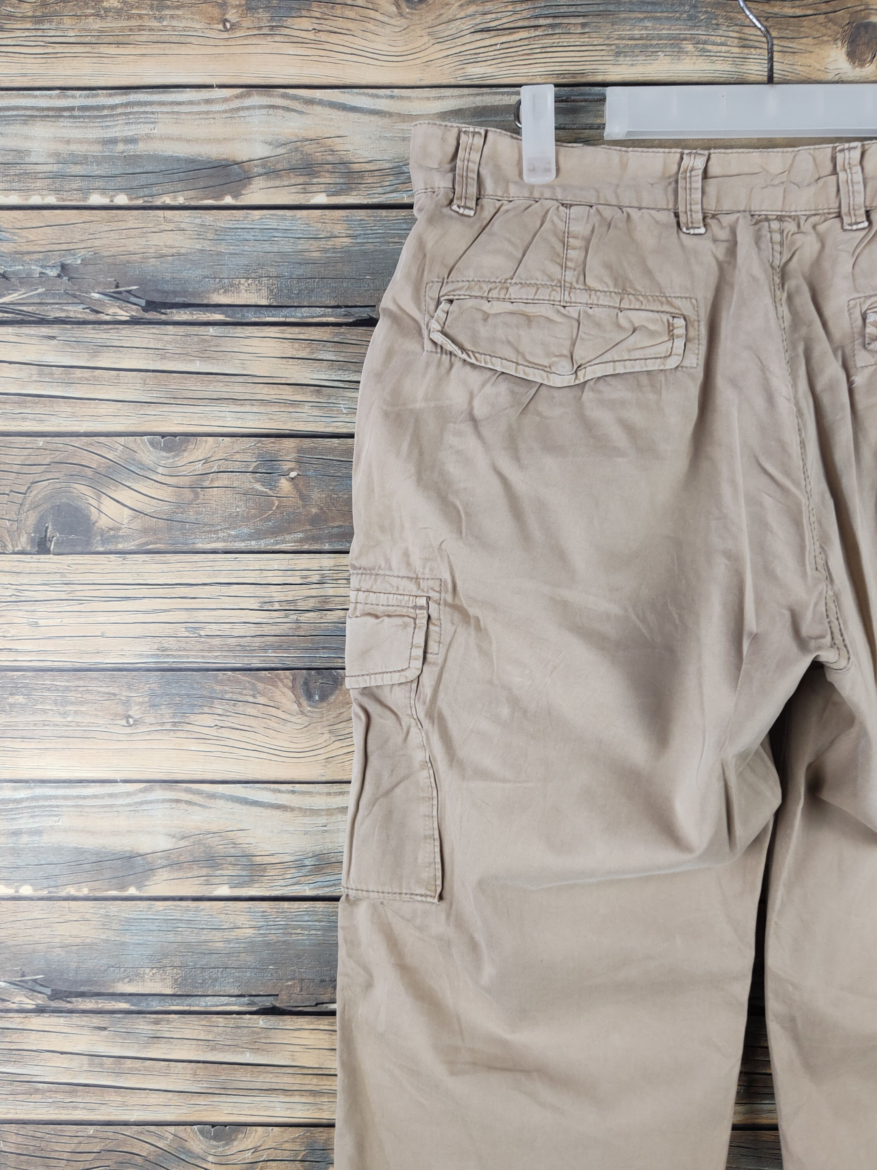 Japanese Brand DL Uniqlo Beige Multipocket Cargo Pants #1959 Size US 32 / EU 48 - 9 Thumbnail