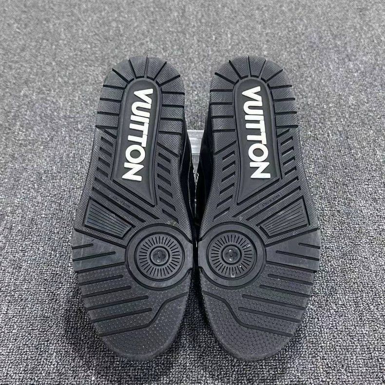 Louis Vuitton louis vuitton black trainer sneakers-2508 Size US 12 / EU 45 - 6 Thumbnail