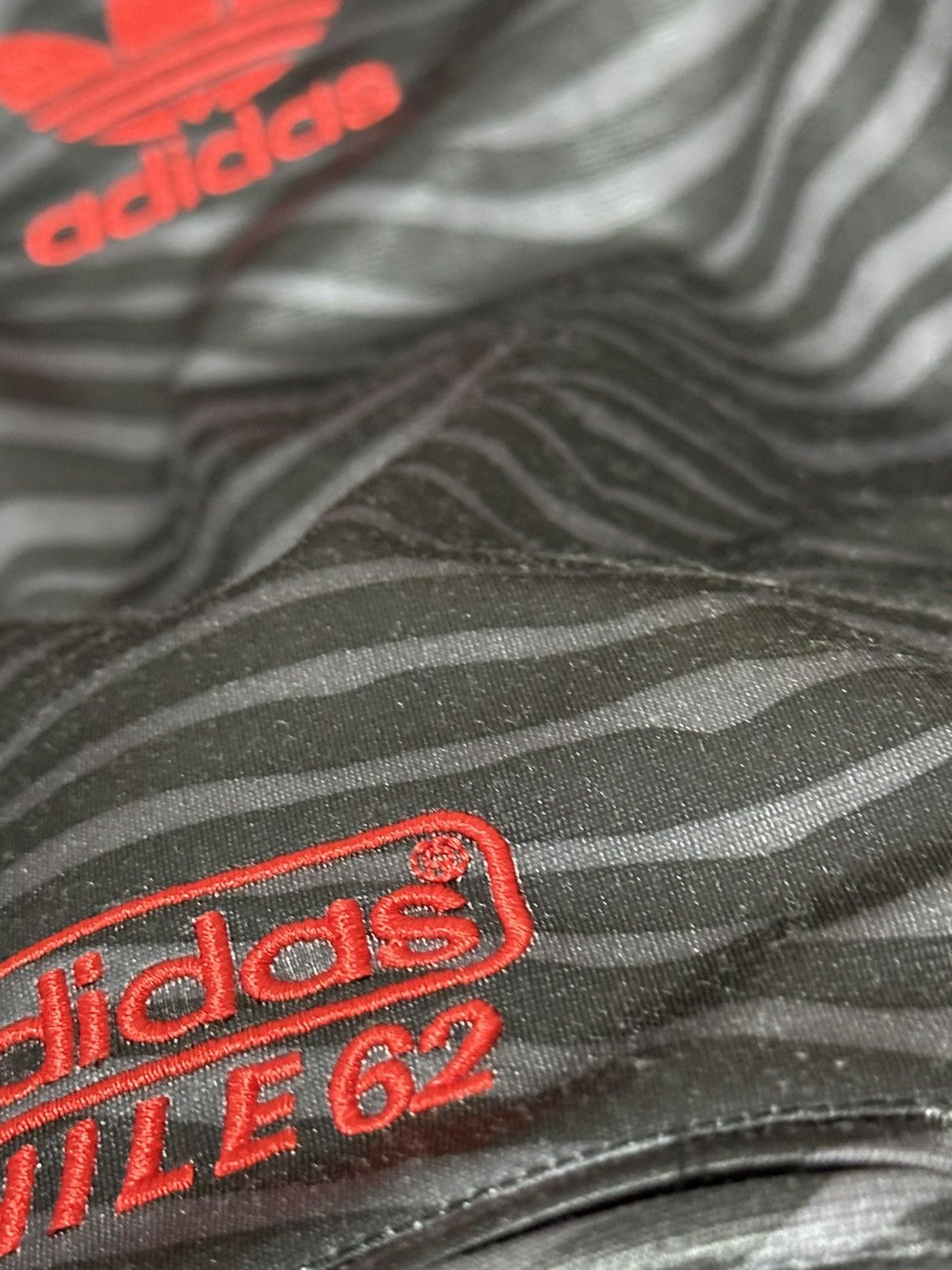 Adidas Adidas Chile62 Women’s Hoodie Size L Y2K Hysteric Glamour Size L / US 10 / IT 46 - 12 Thumbnail