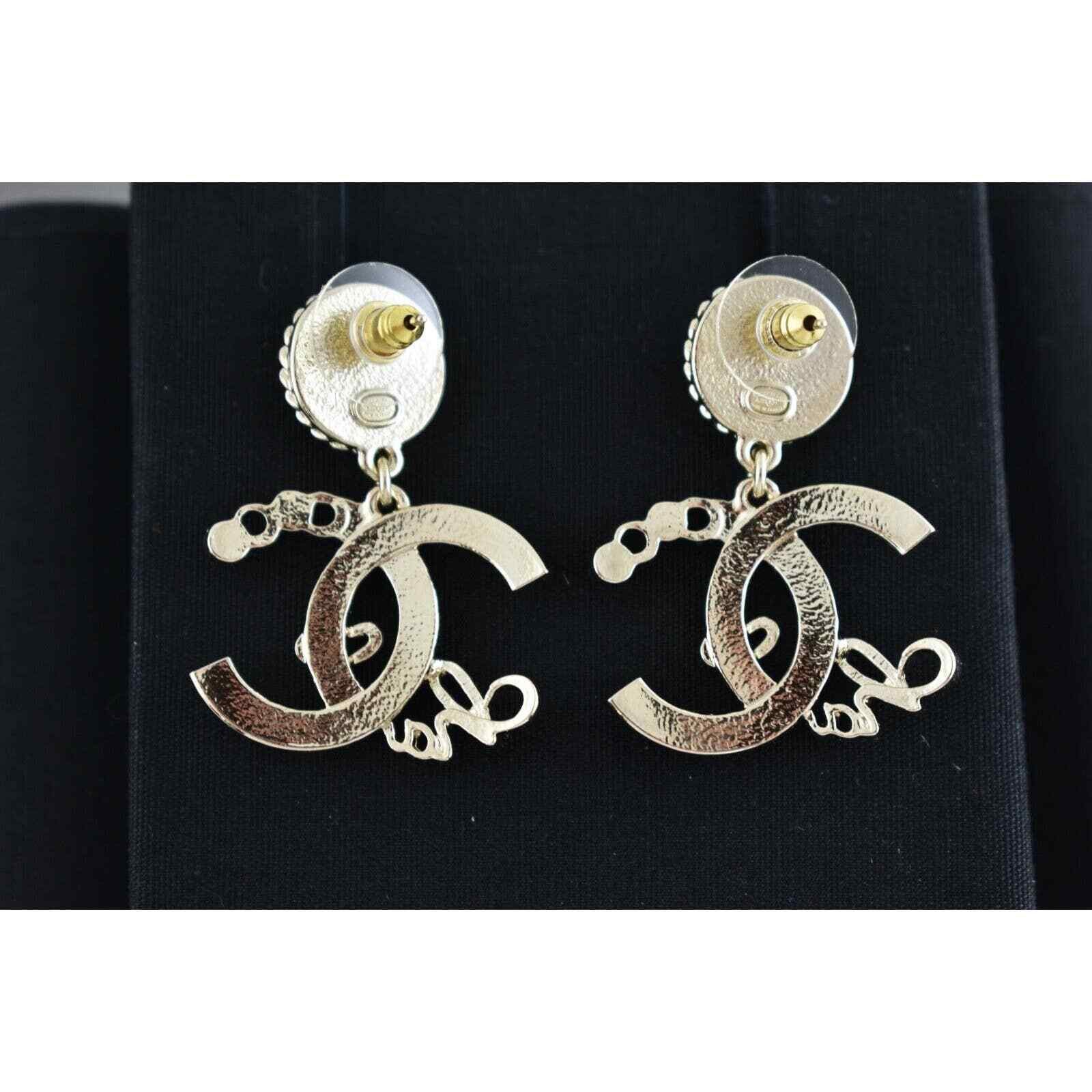 Chanel Chanel Gold Crystal Pearl White Dangle Statement Earrings Size ONE SIZE - 12 Thumbnail