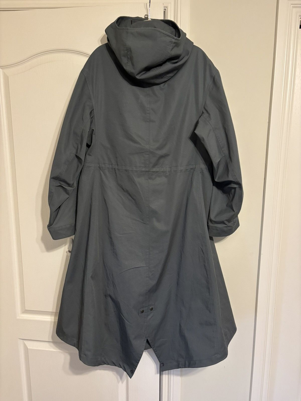 Lad Musician Lad musician cinch waist rain trench coat Size US S / EU 44-46 / 1 - 3 Thumbnail