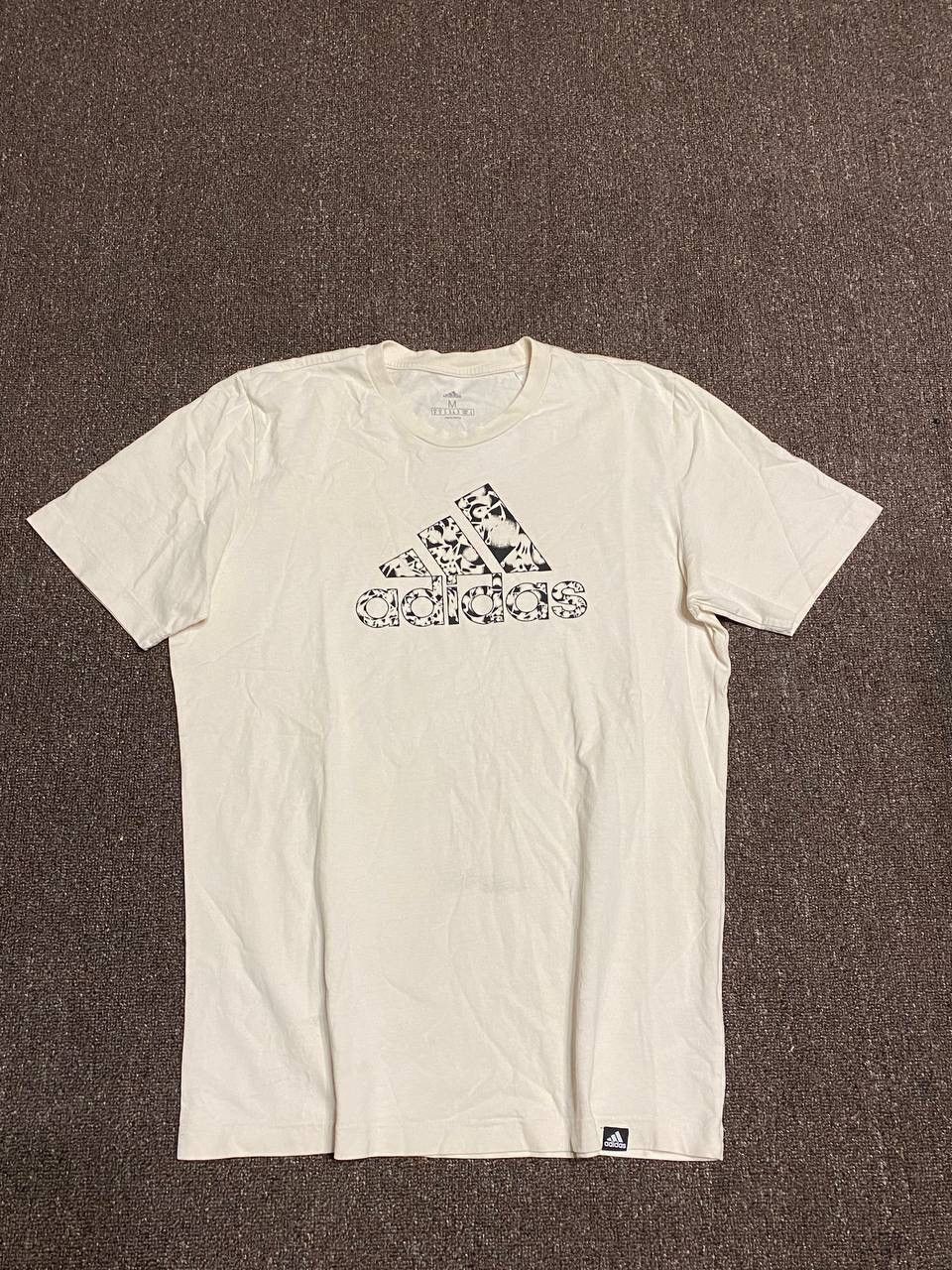 Adidas Adidas Graphic T-Shirt Size US M / EU 48-50 / 2 - 1 Thumbnail