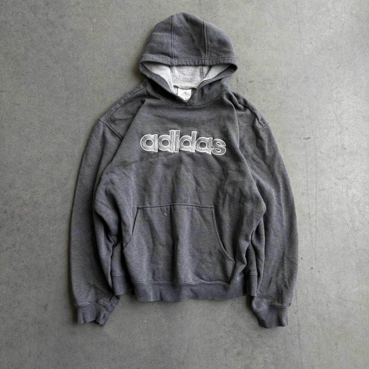 Adidas × Vintage Y2K Vintage Adidas Skater Hoodie Gray and White Baggy Large Size US L / EU 52-54 / 3 - 1 Thumbnail