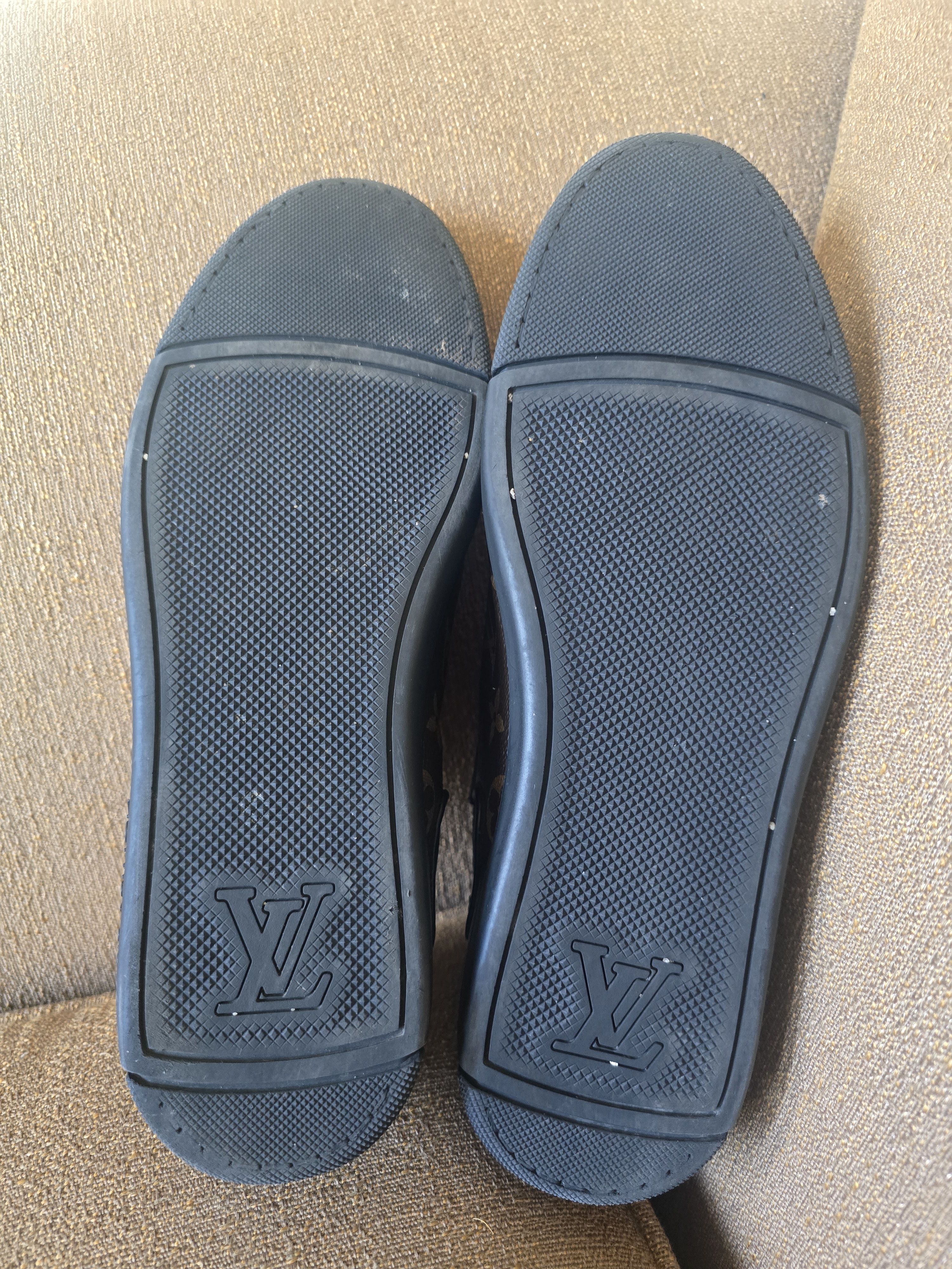 Louis Vuitton Louis Vuitton Brown/Black Monogram Sneakers Size 7.5/US 8.5 Size US 8.5 / EU 41-42 - 11 Thumbnail