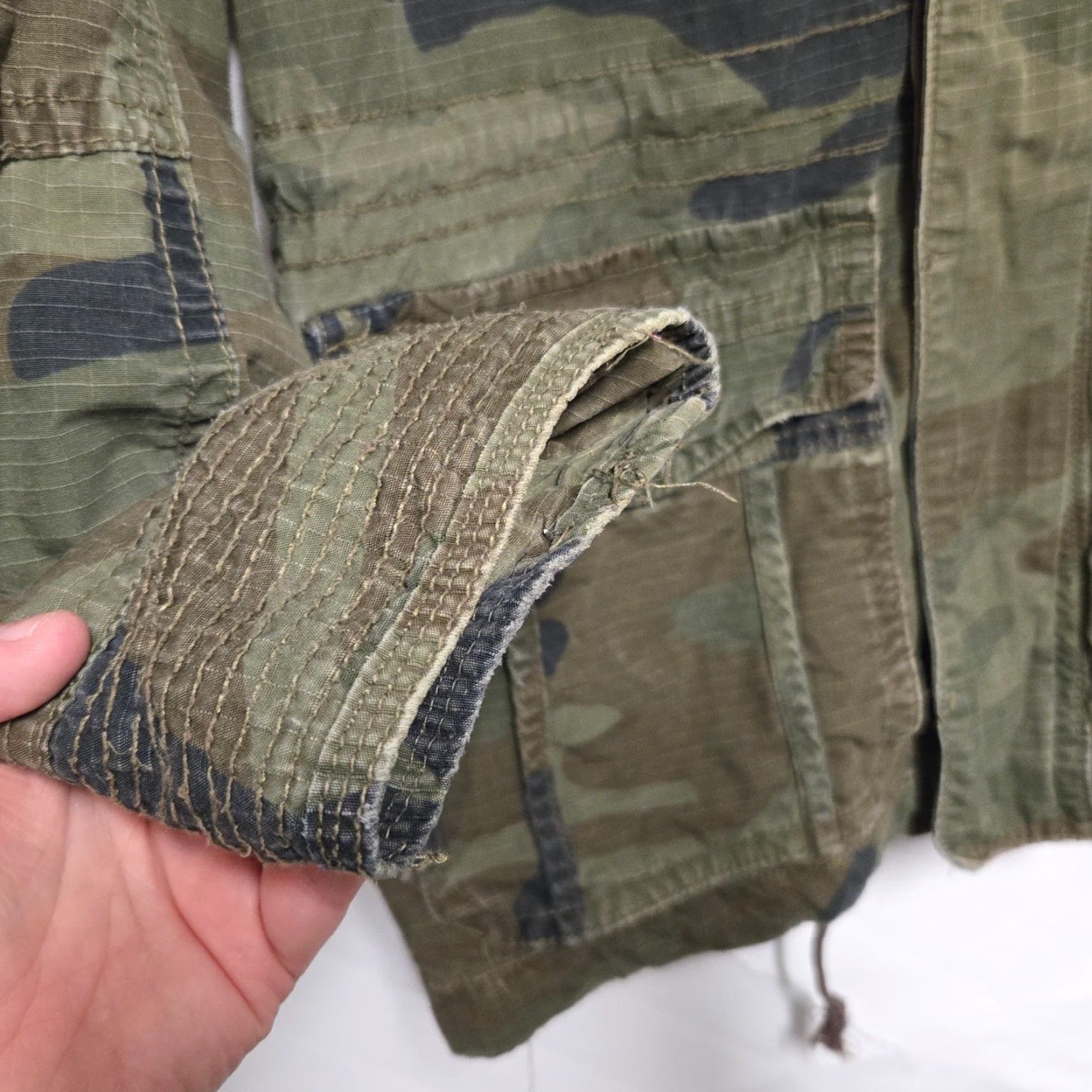 American Eagle Outfitters VINTAGE American Eagle Jacket Mens Small Green Camo Sherpa Lined Hooded Field Jacket Mens Size US S / EU 44-46 / 1 - 6 Thumbnail