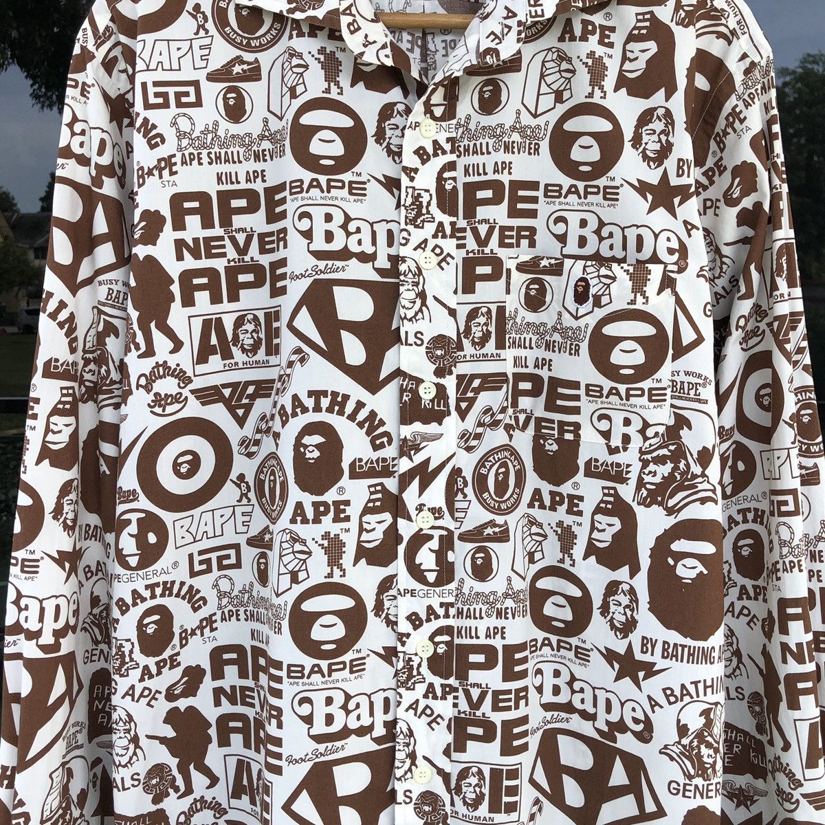 Bape Newspaper Logo Button Up Shirt Size US M / EU 48-50 / 2 - 4 Thumbnail