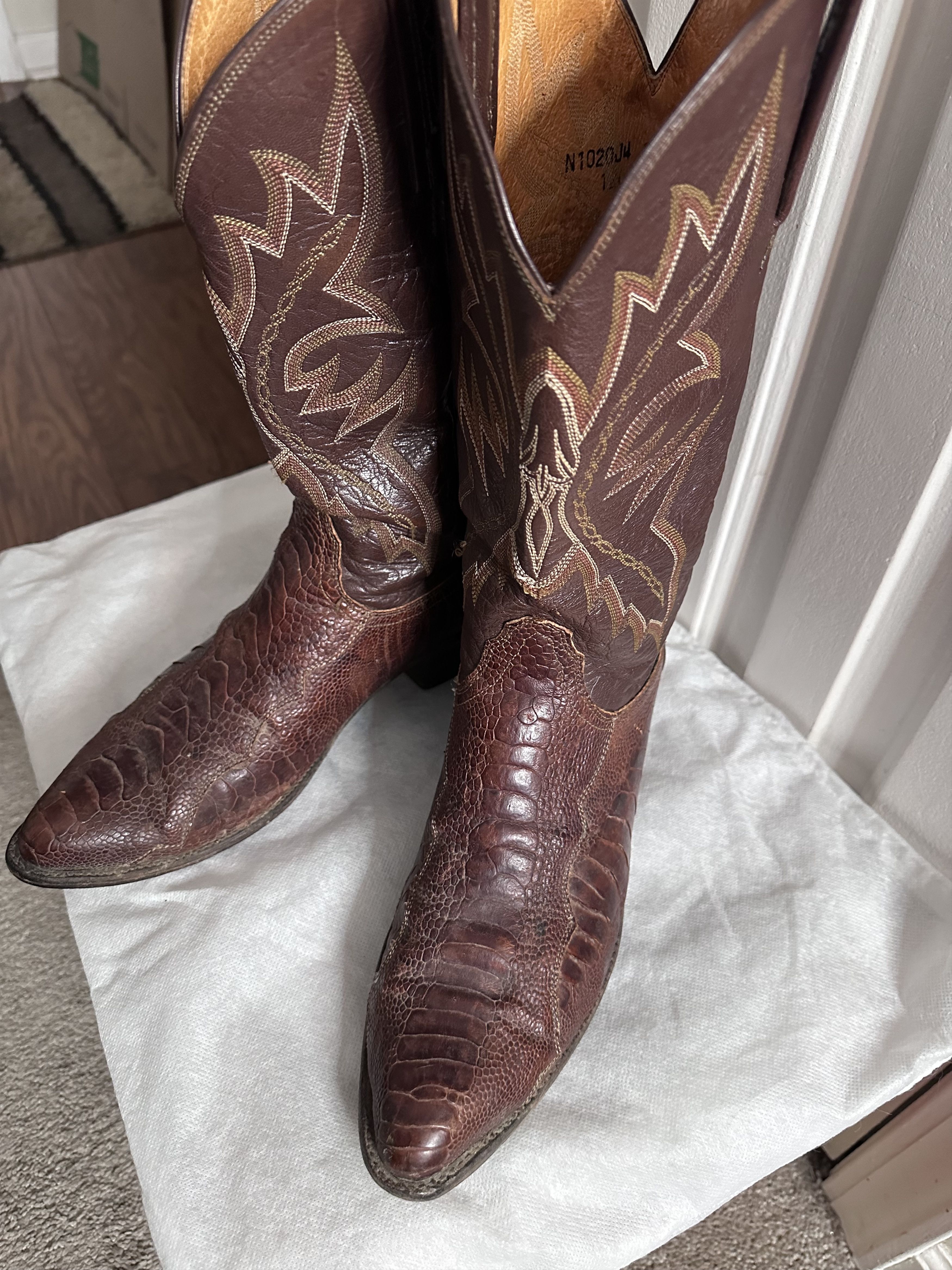Lucchese Mens Lucchese size 10 boots Size US 10 / EU 43 - 2 Thumbnail