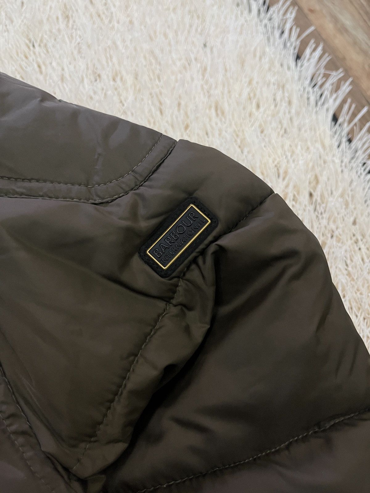 Barbour Men's Barbour International Handle Quilt Jacket Khaki Size US XL / EU 56 / 4 - 6 Thumbnail
