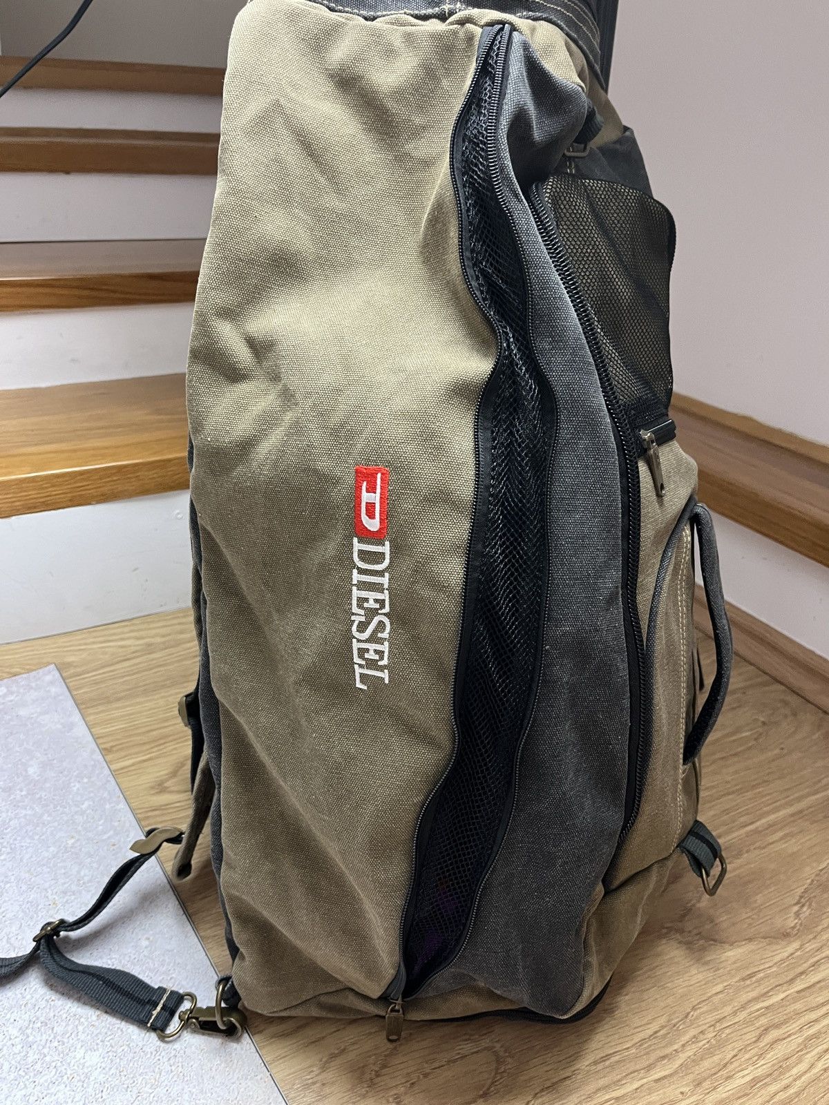 Diesel Vintage DIESEL Archive Y2K Military Shoulder Travel Bag Rare Size ONE SIZE - 5 Thumbnail