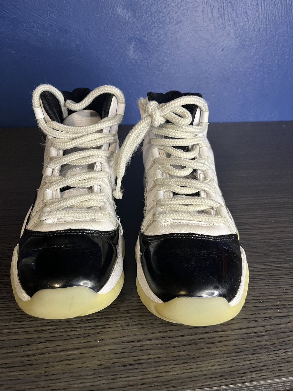 Jordan Brand Jordan 11 Gratitude Size US 5 / EU 37 - 1 Thumbnail