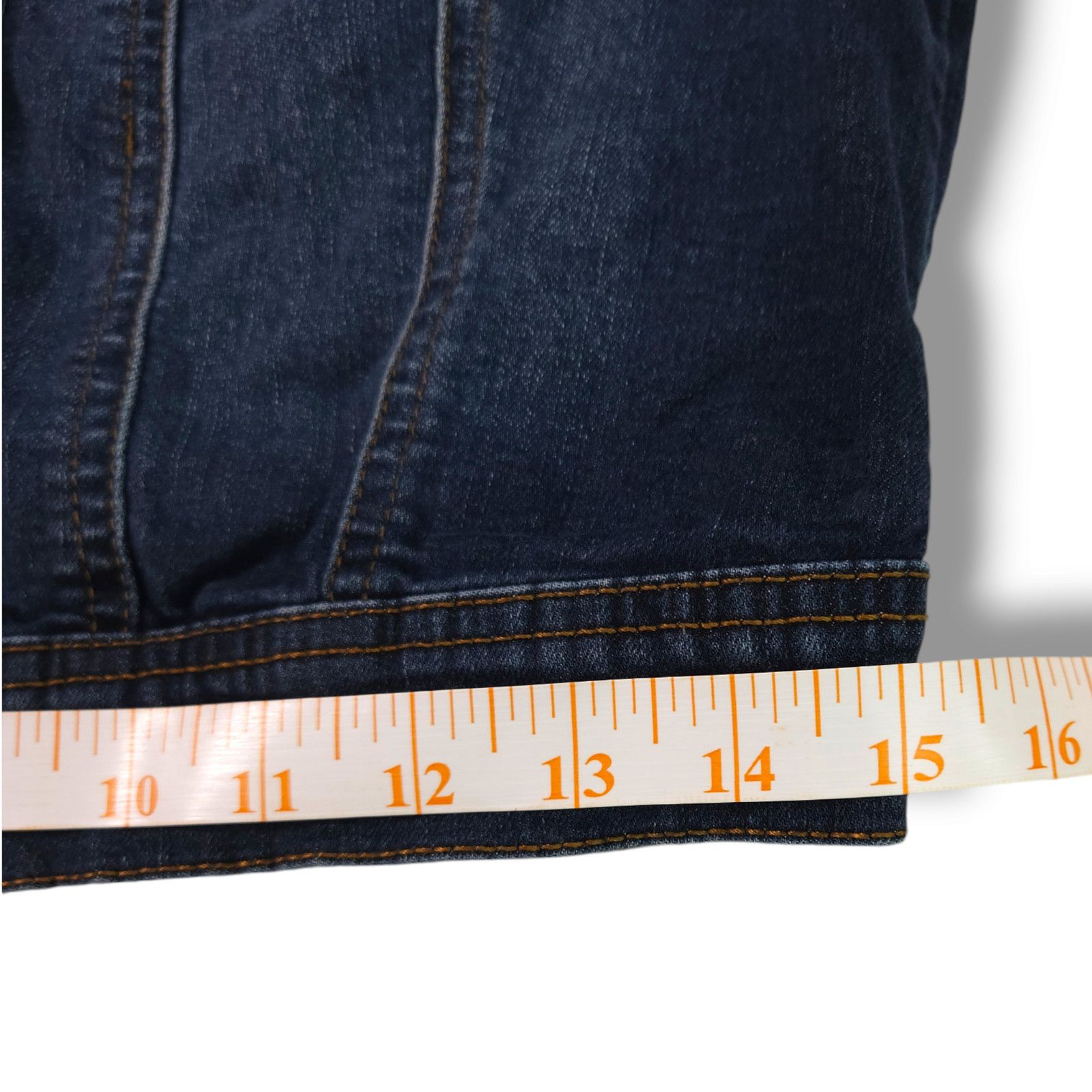 Other EUC Wax Jean Classic Denim Crop Jean Jacket Sz. S Dark Denim Size S / US 4 / IT 40 - 9 Thumbnail