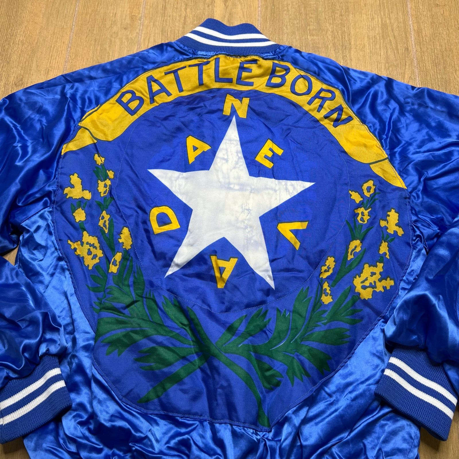 Vintage Vintage Nevada State Satin Jacket USA Blue Snap Bomber M Size US M / EU 48-50 / 2 - 5 Thumbnail