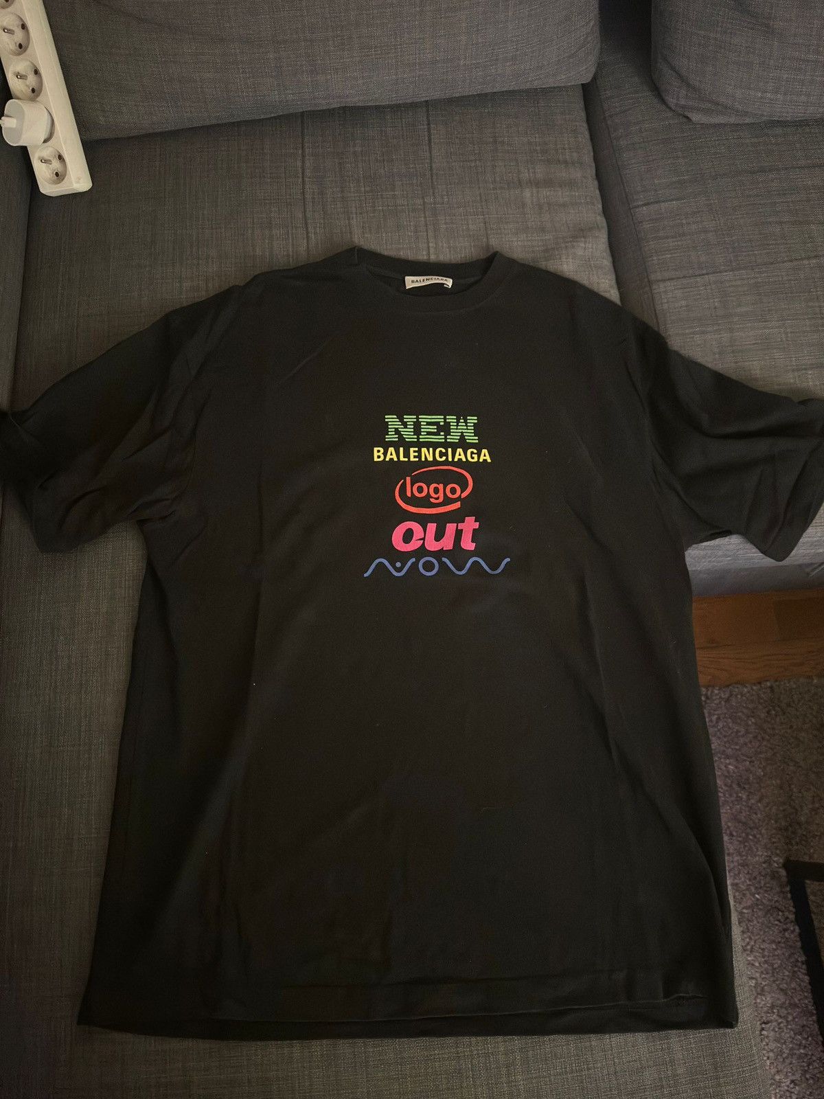 Balenciaga Balenciaga tee montaigne Size US XS / EU 42 / 0 - 1 Thumbnail