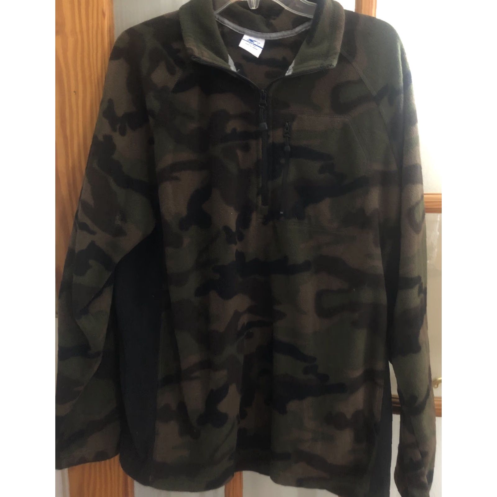 Starter Starter Camo Fleece 1/4 Zip Pullover Sweater Mens Large L Green 1/4 Zip Camouflage Outdoors Winter Size US L / EU 52-54 / 3 - 2 Thumbnail
