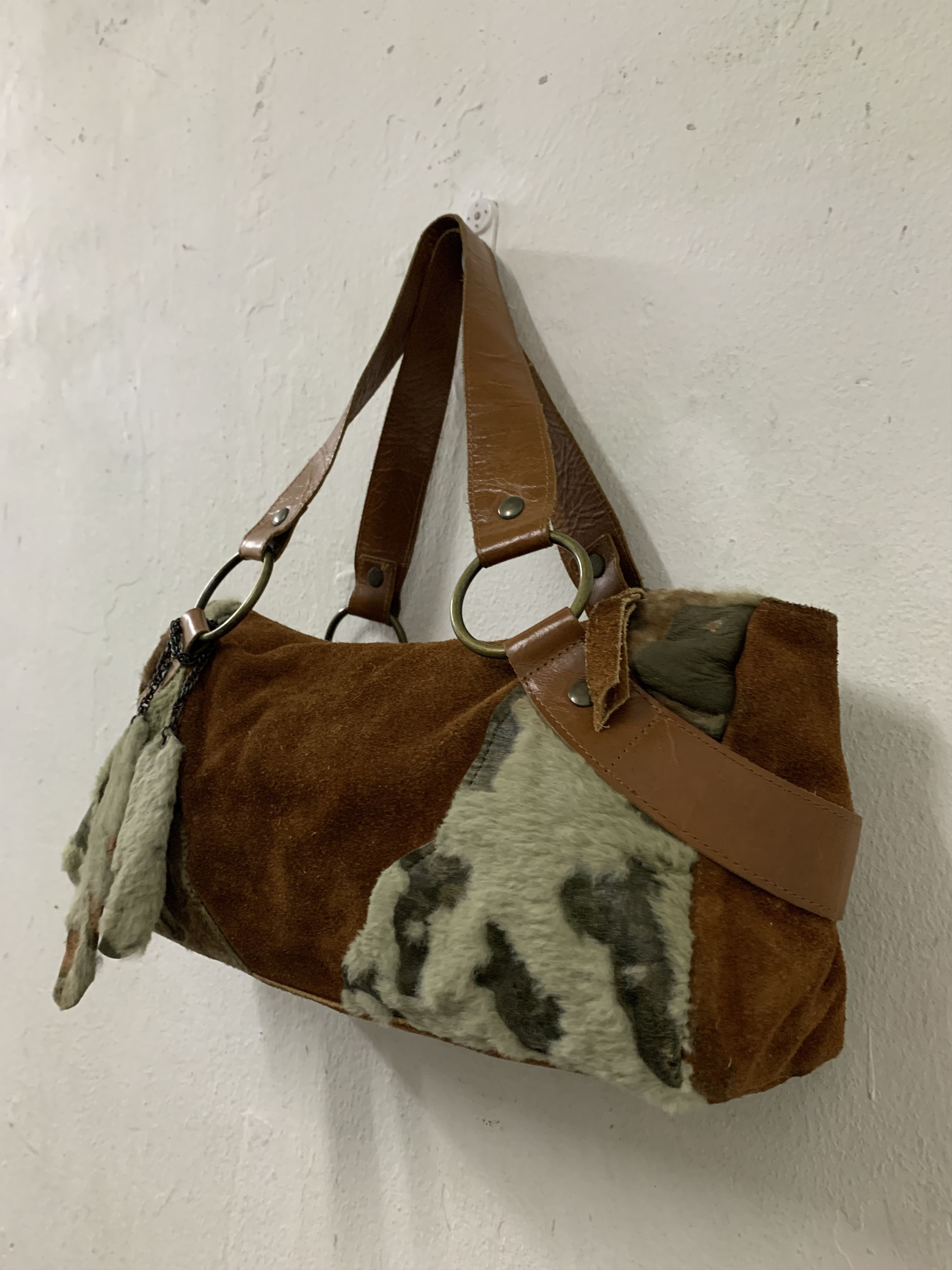Japanese Brand Trafico Leather Shoulder Bag Size ONE SIZE - 4 Thumbnail