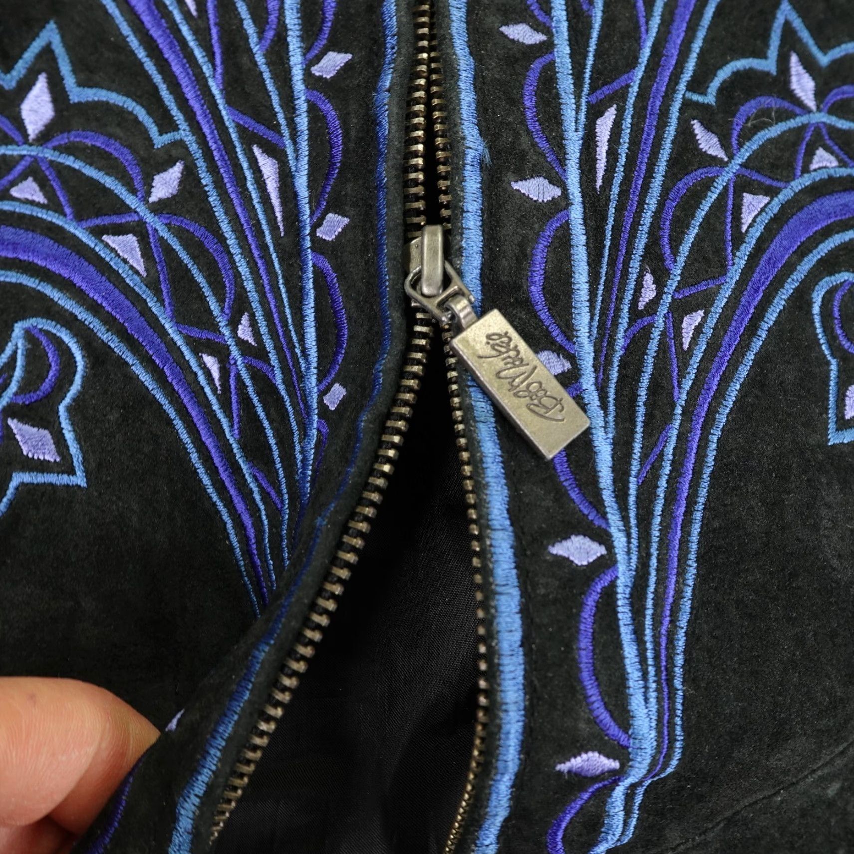 Bob Mackie Vintage Bob Mackie Jacket Womens Medium Blue Wearable Art Embroidered Size M / US 6-8 / IT 42-44 - 5 Thumbnail