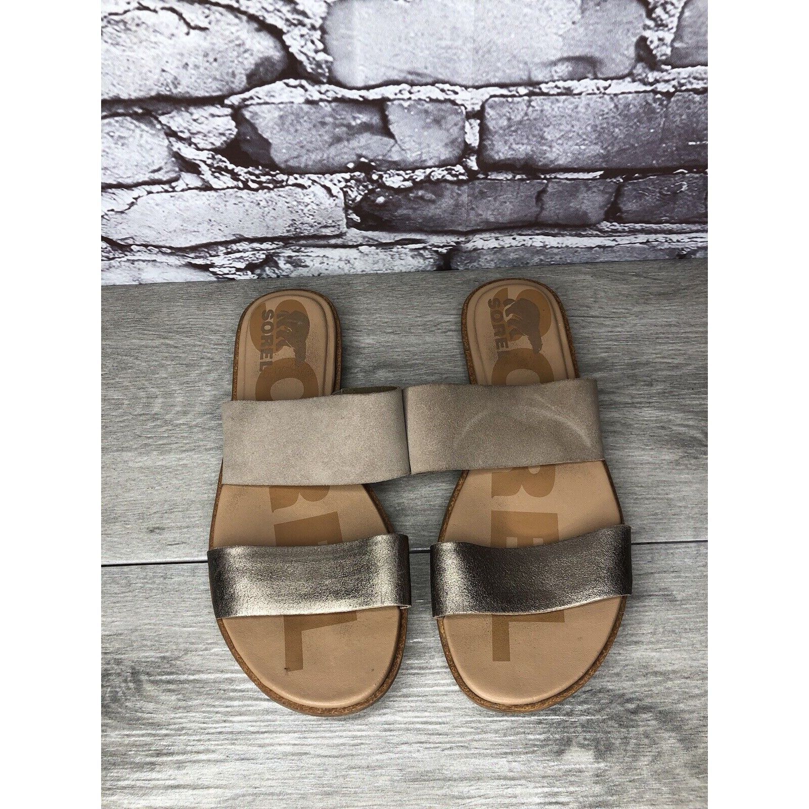 SOREL Sorel Taupe Suede Gold Leather Slides Sandals Women Sz 8.5M Size US 8.5 / IT 38.5 - 14 Thumbnail