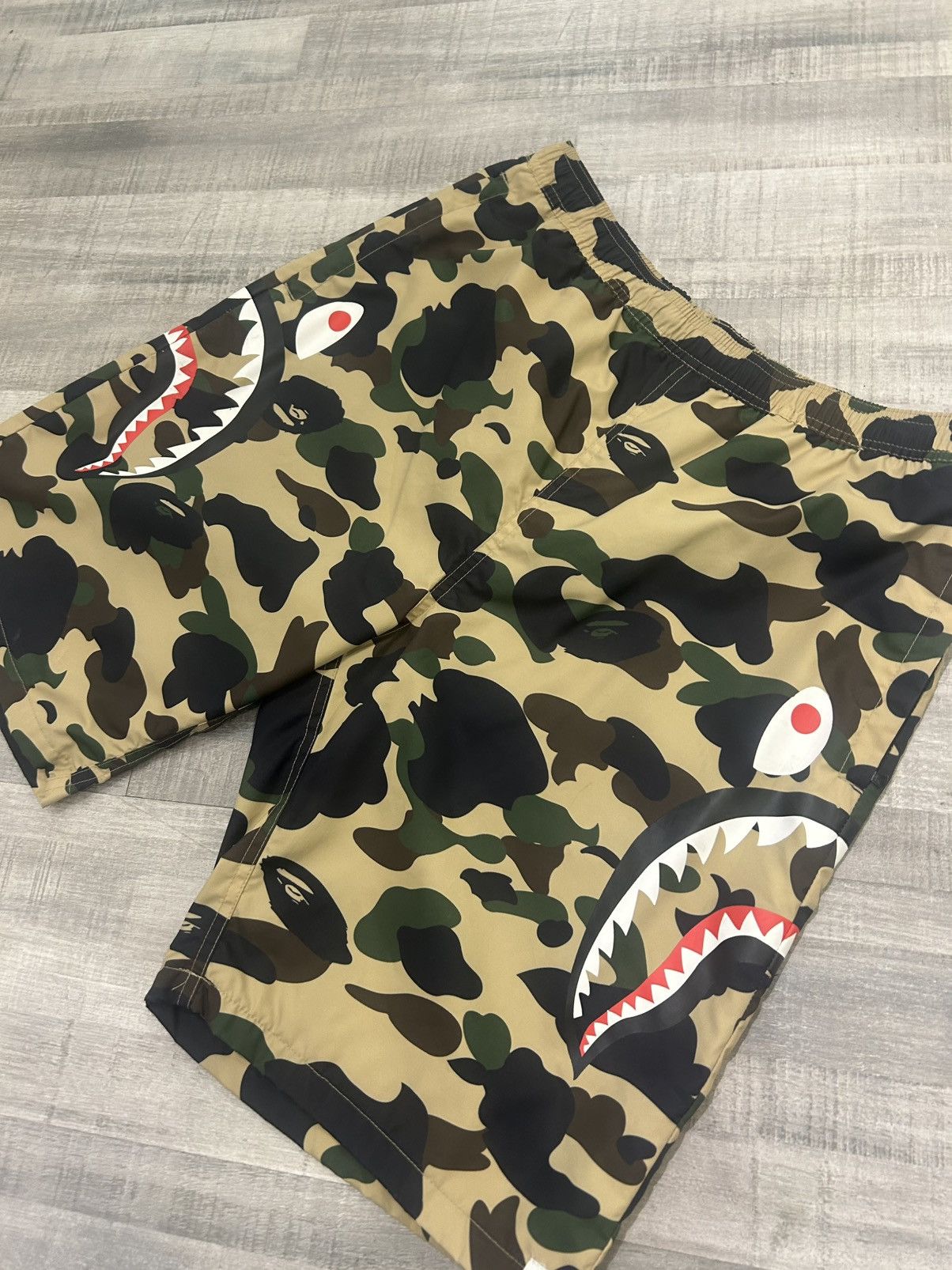 Bape Bape Camo Shark Shorts Size US 32 / EU 48 - 3 Thumbnail