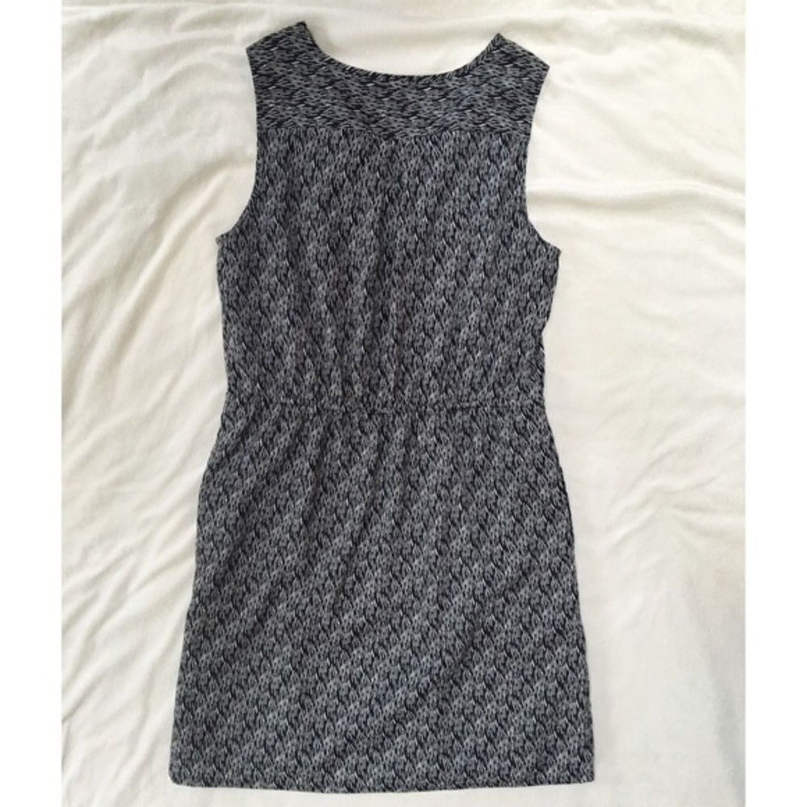 Ann Taylor Ann Taylor LOFT Sleeveless Knit Dress | Sz PL Size L / US 10 / IT 46 - 4 Thumbnail
